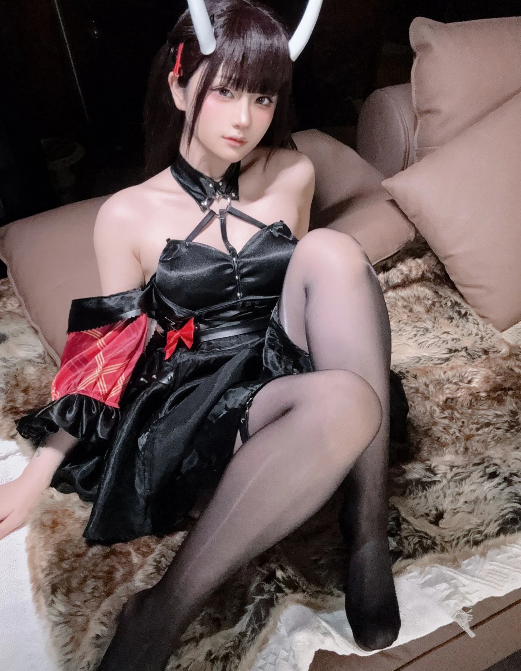 动漫博主_屿鱼Yukako_No.043 &ndash; 碧蓝航线 能代 足 主题写真 [47P]Xiuren秀人写真高清美女套图写真下载-看套图看套图