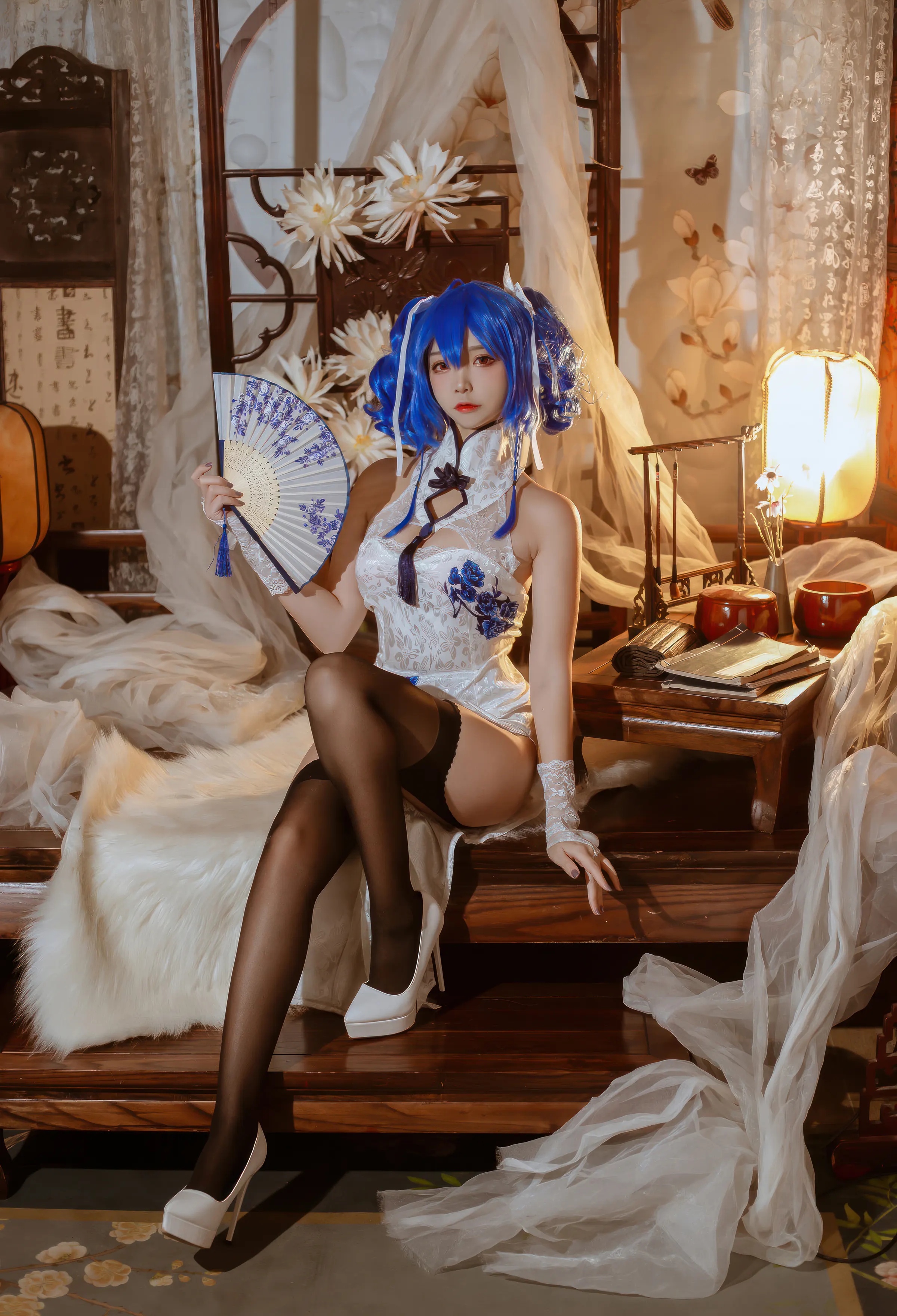Coser美女_二佐nisa_No.194 &ndash; 碧蓝航线 圣路易斯旗袍 [29P]Xiuren秀人写真高清美女套图写真下载-看套图看套图