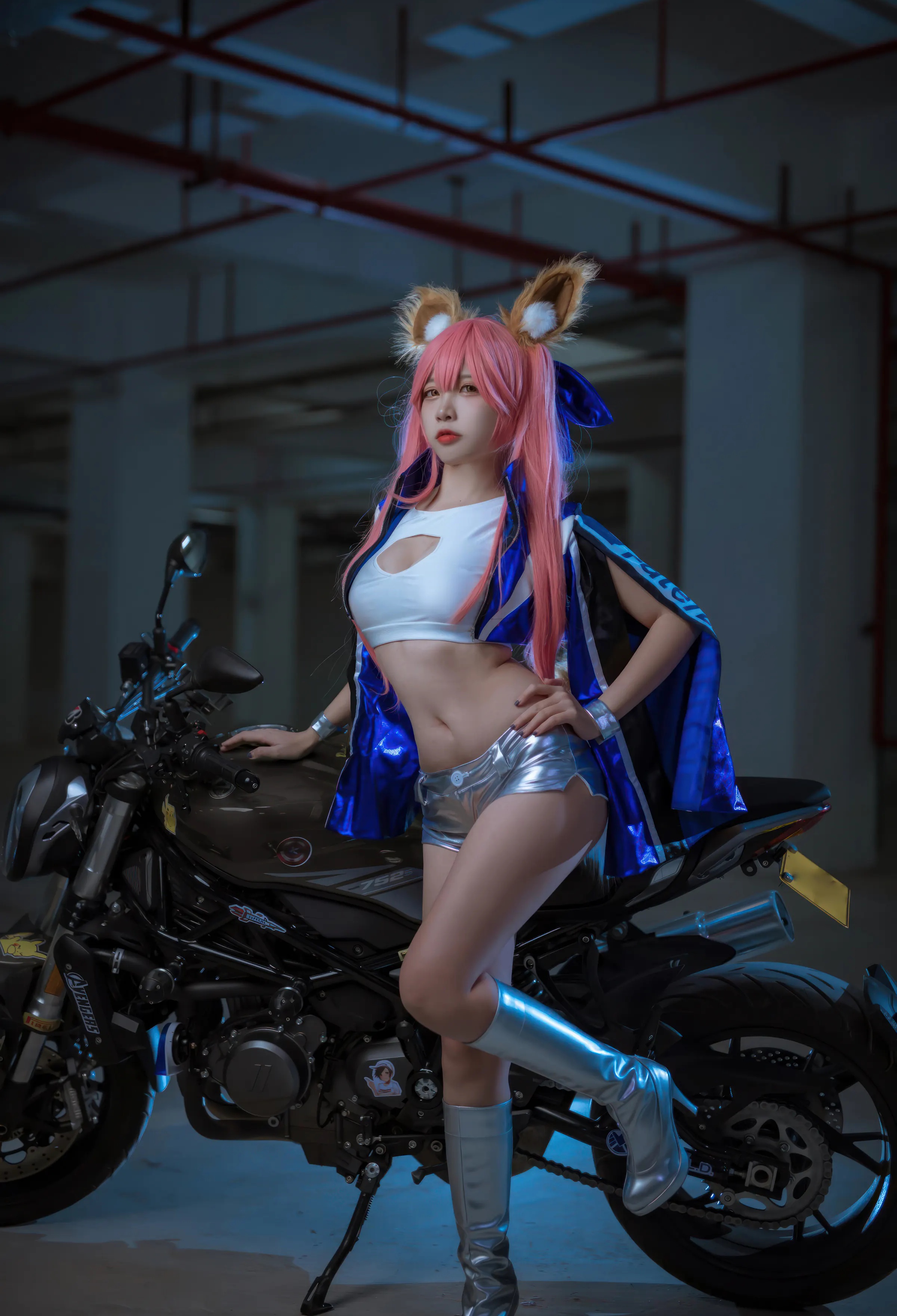 Coser美女_二佐nisa_No.196 &ndash; 玉藻前赛车服 主题写真 [30P]-看套图
