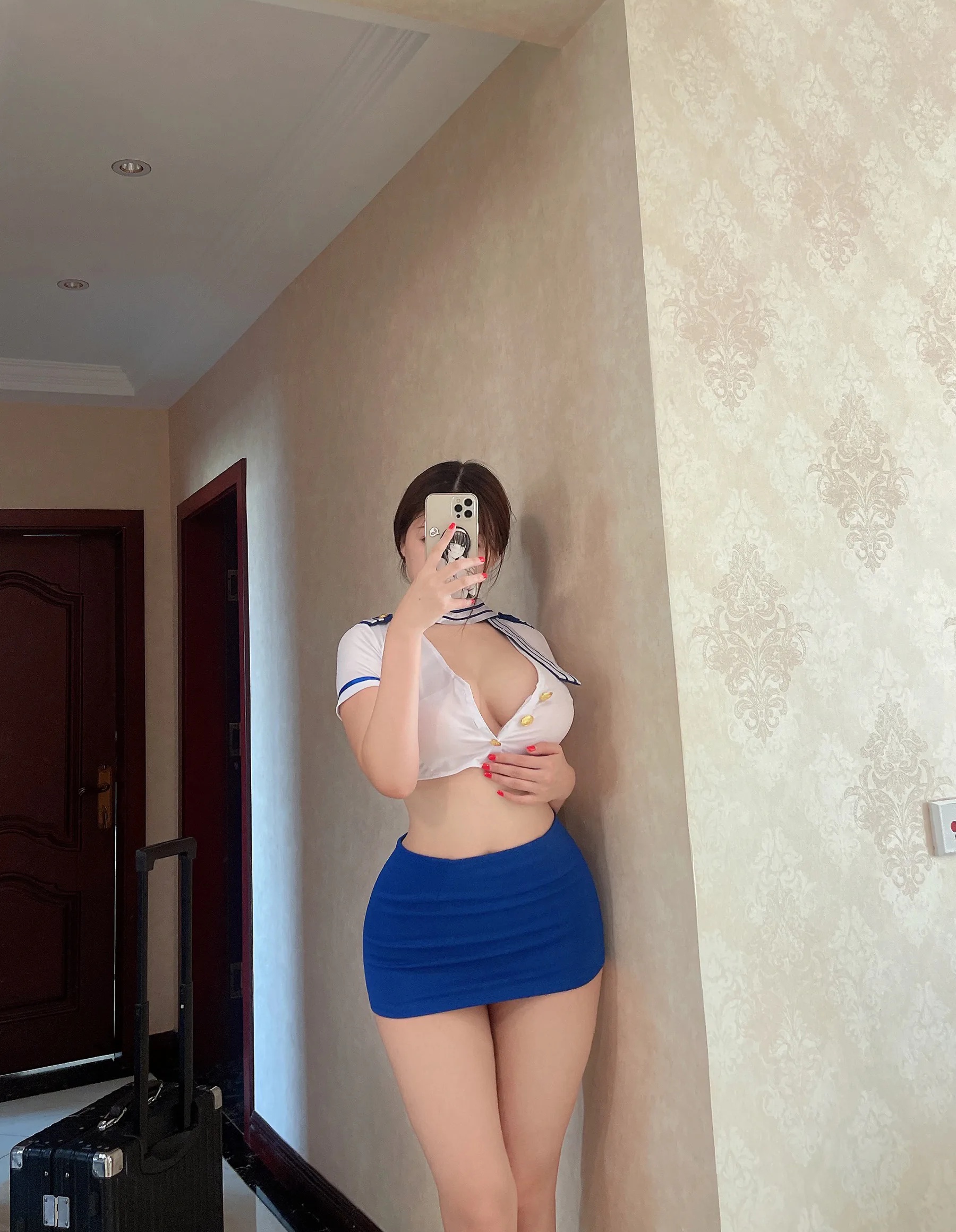 知名博主_奶宝妹纸_No.009 &ndash; 空姐 主题写真 [10P]Xiuren秀人写真高清美女套图写真下载-看套图看套图