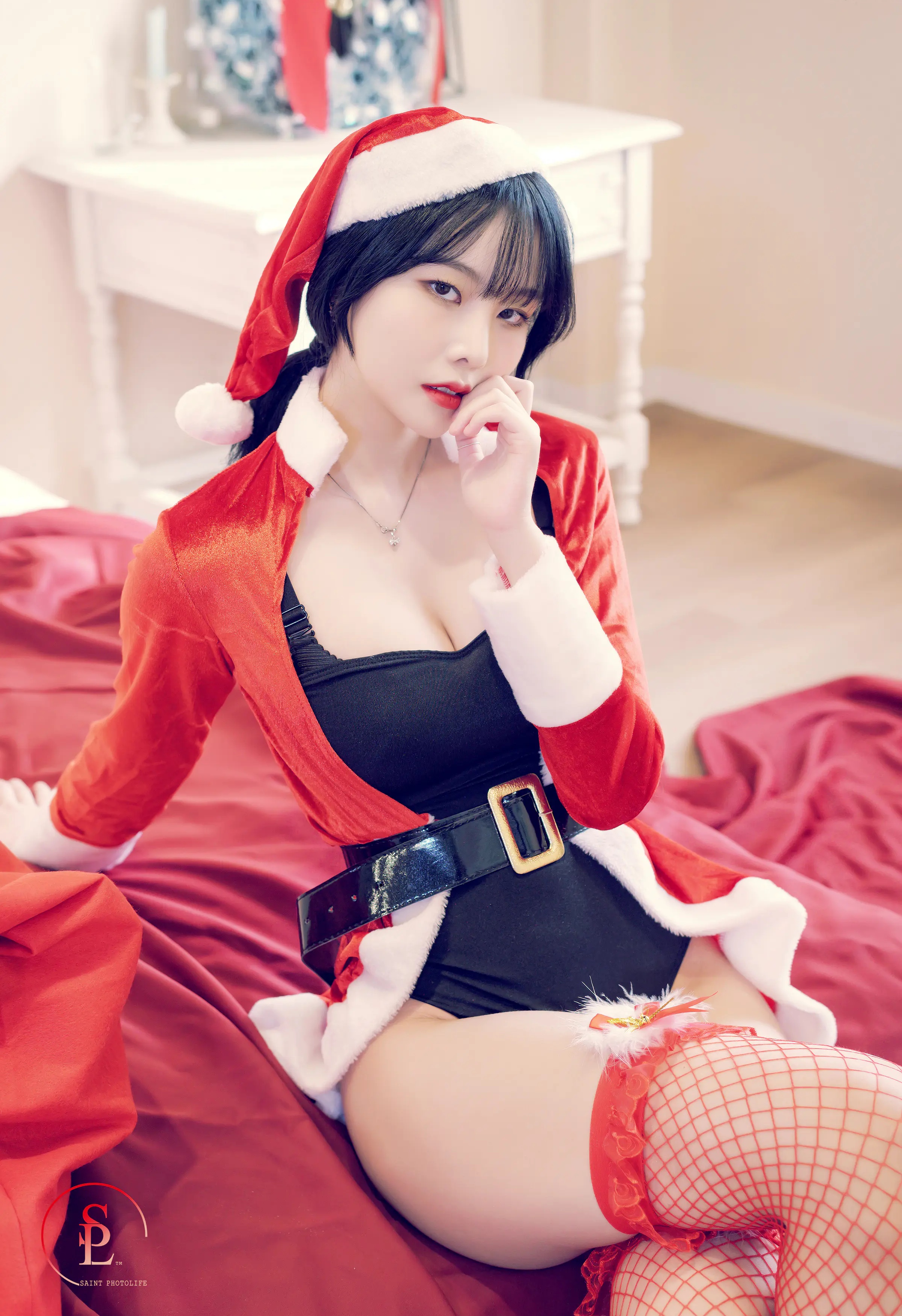 韩国机构_SaintPhotoLife_No.132 &ndash; Yuna &ndash; Vol.24 Merry Yuna&rsquo;s Xmas [64P]Xiuren秀人写真高清美女套图写真下载-看套图看套图