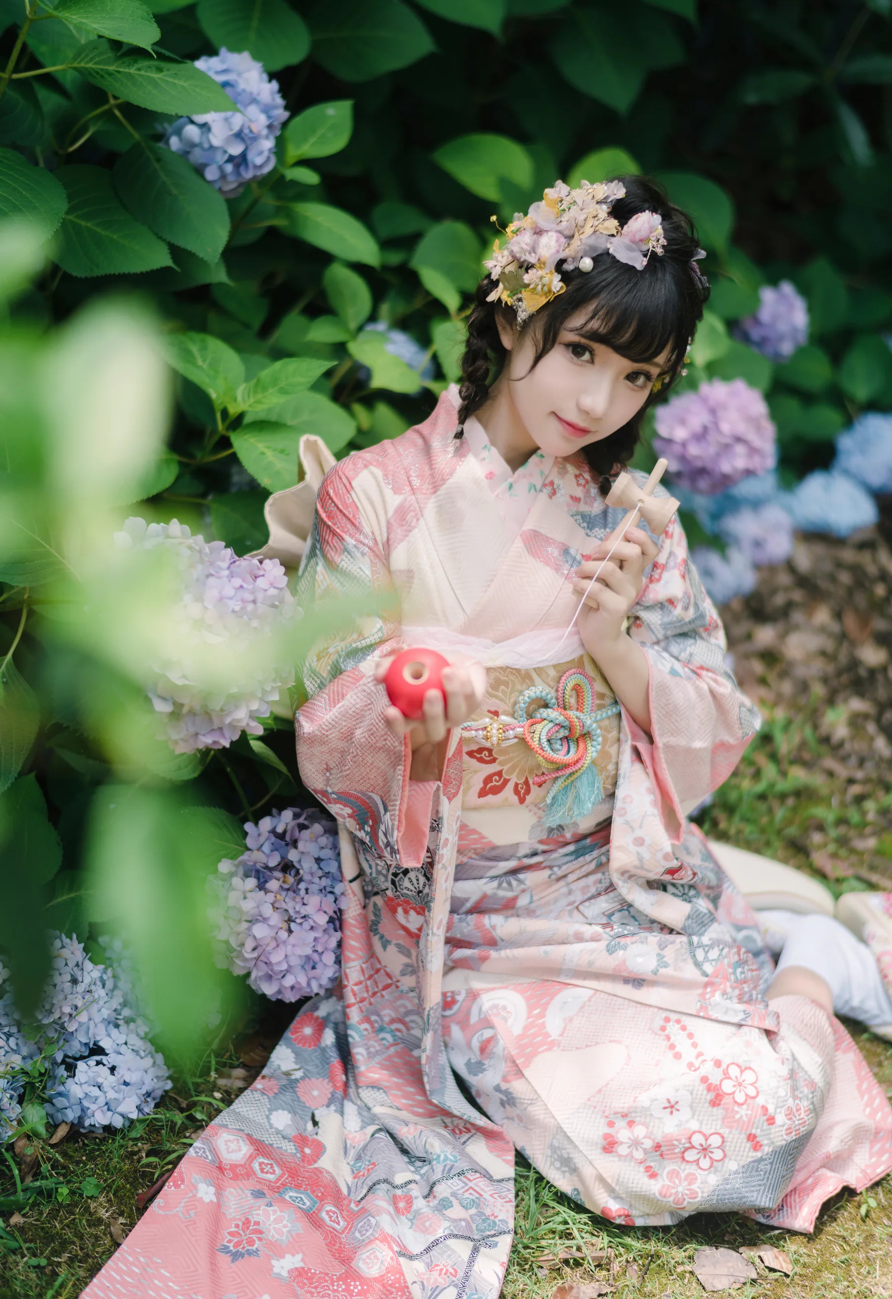 动漫博主_花柒hana_No.009 &ndash; 绣球花和服 主题写真 [18P]Xiuren秀人写真高清美女套图写真下载-看套图看套图