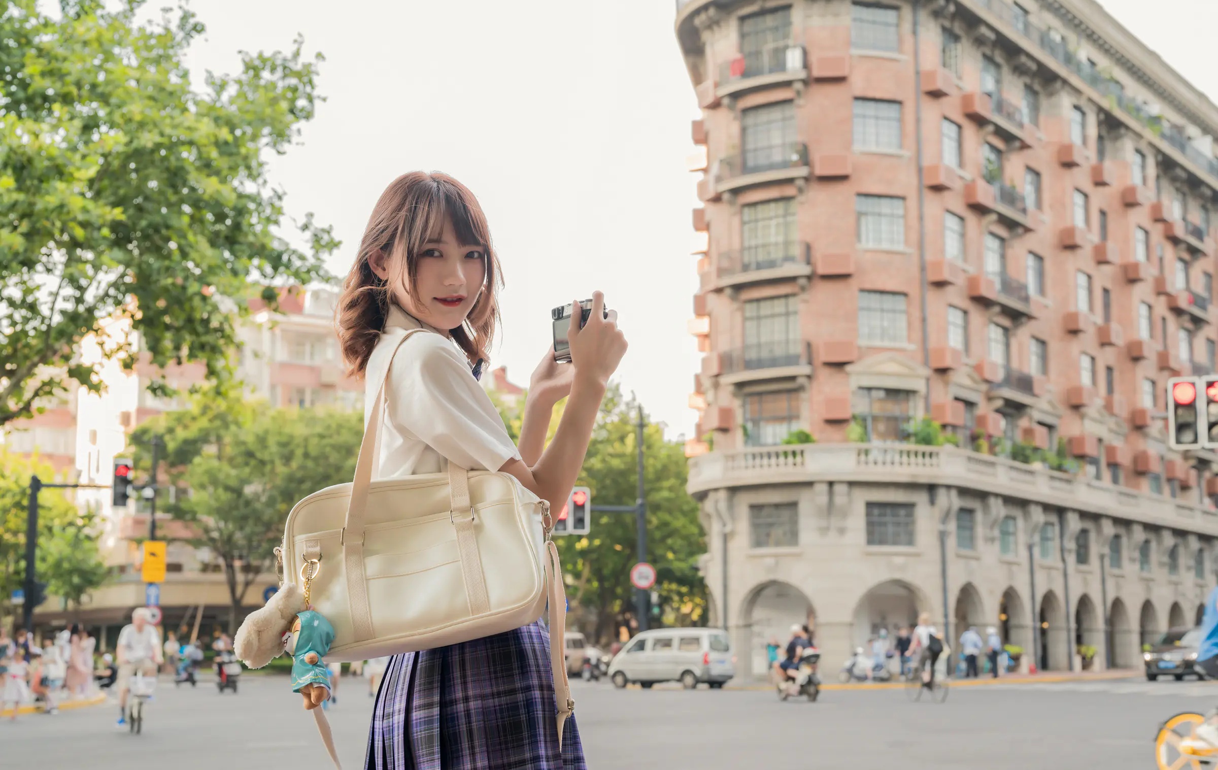 颜值博主_兔子Zzz不吃胡萝卜_No.055 &ndash; 文艺少女 主题写真 [23P]Xiuren秀人写真高清美女套图写真下载-看套图看套图