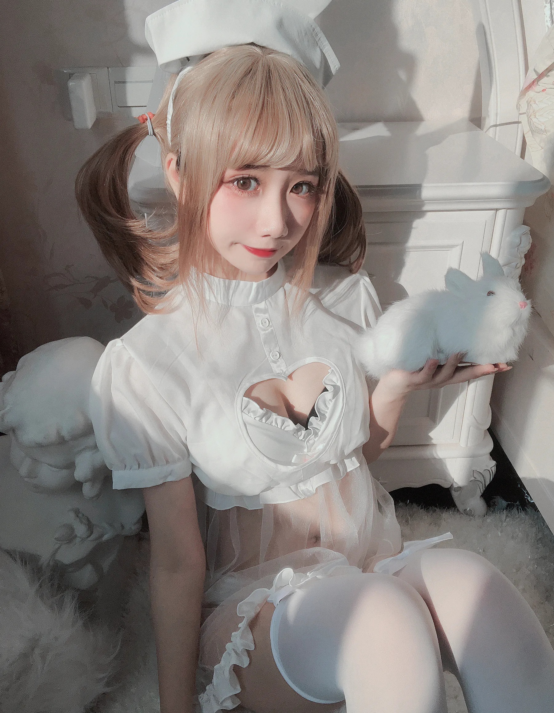 图片[5]Xiuren秀人写真高清美女套图写真下载-看套图Coser美女_果咩酱w_No.015 &ndash; 兔子护士 主题写真 [12P]Xiuren秀人写真高清美女套图写真下载-看套图Coser网络美女论坛Xiuren秀人写真高清美女套图写真下载-看套图免费套图Xiuren秀人写真高清美女套图写真下载-看套图看套图