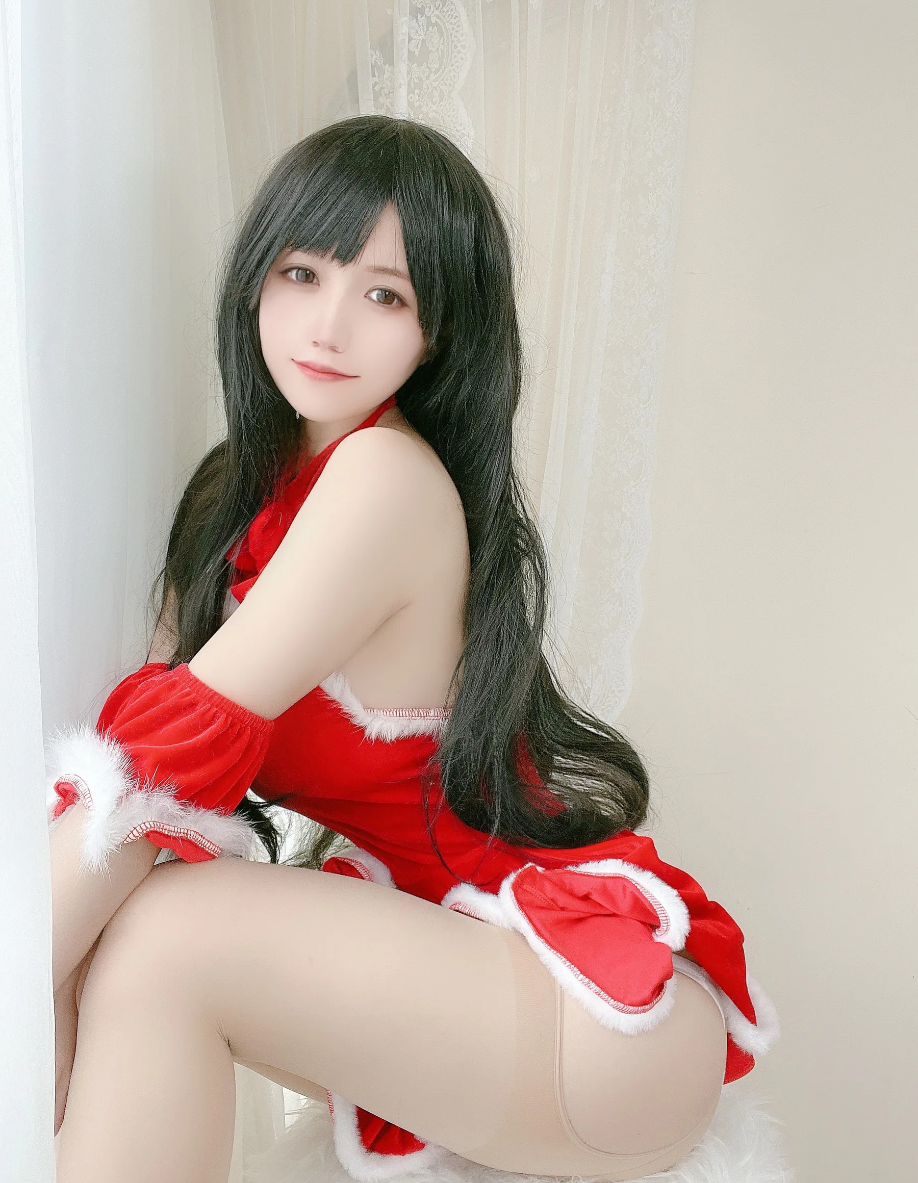 二次元博主_小仓千代w_No.015 红色圣诞礼物裙 主题写真 [23P]Xiuren秀人写真高清美女套图写真下载-看套图看套图