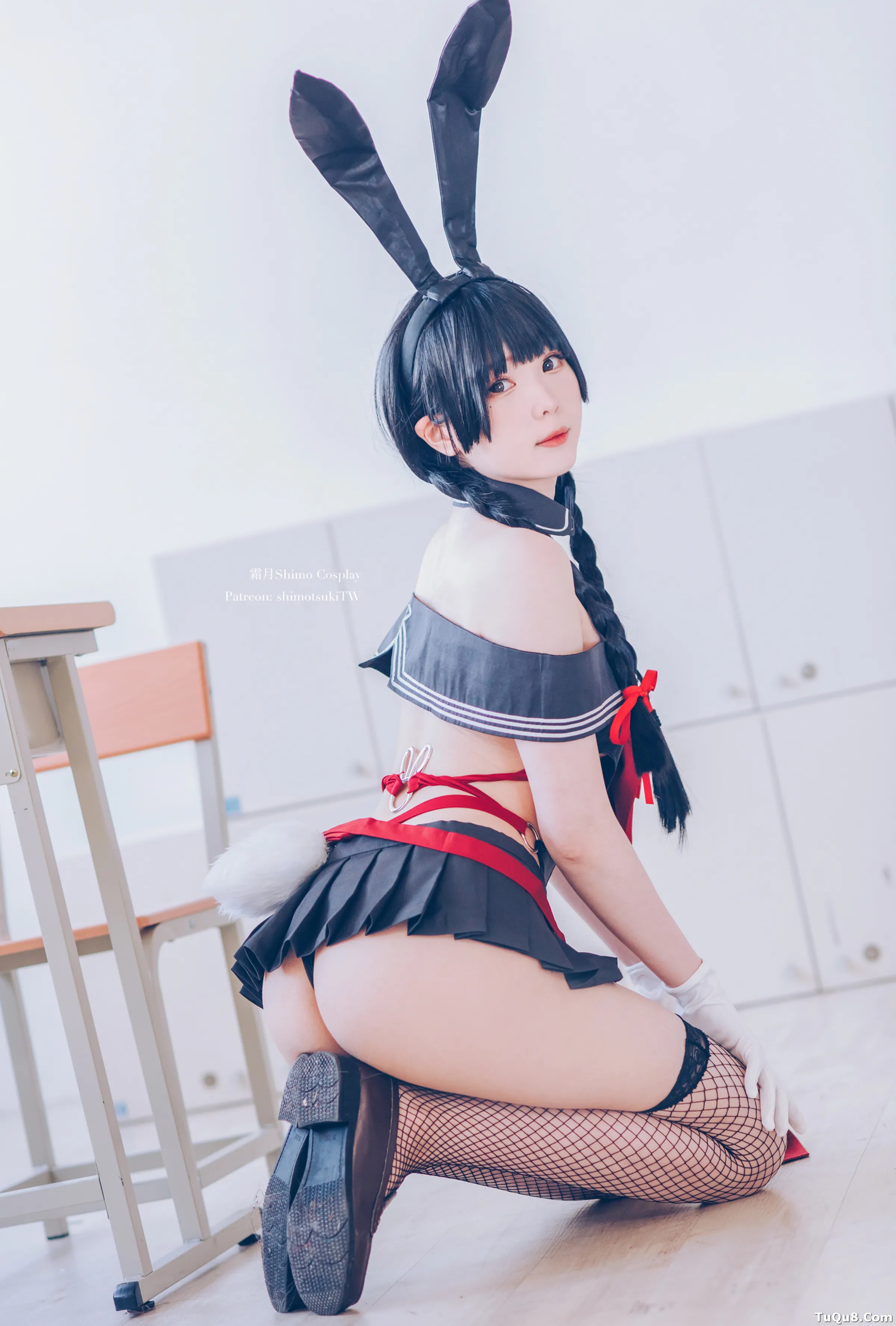 Coser美女_霜月shimo_No.046 &ndash; 卯月桃子 水手服兔女郎 主题写真 [19P]Xiuren秀人写真高清美女套图写真下载-看套图看套图