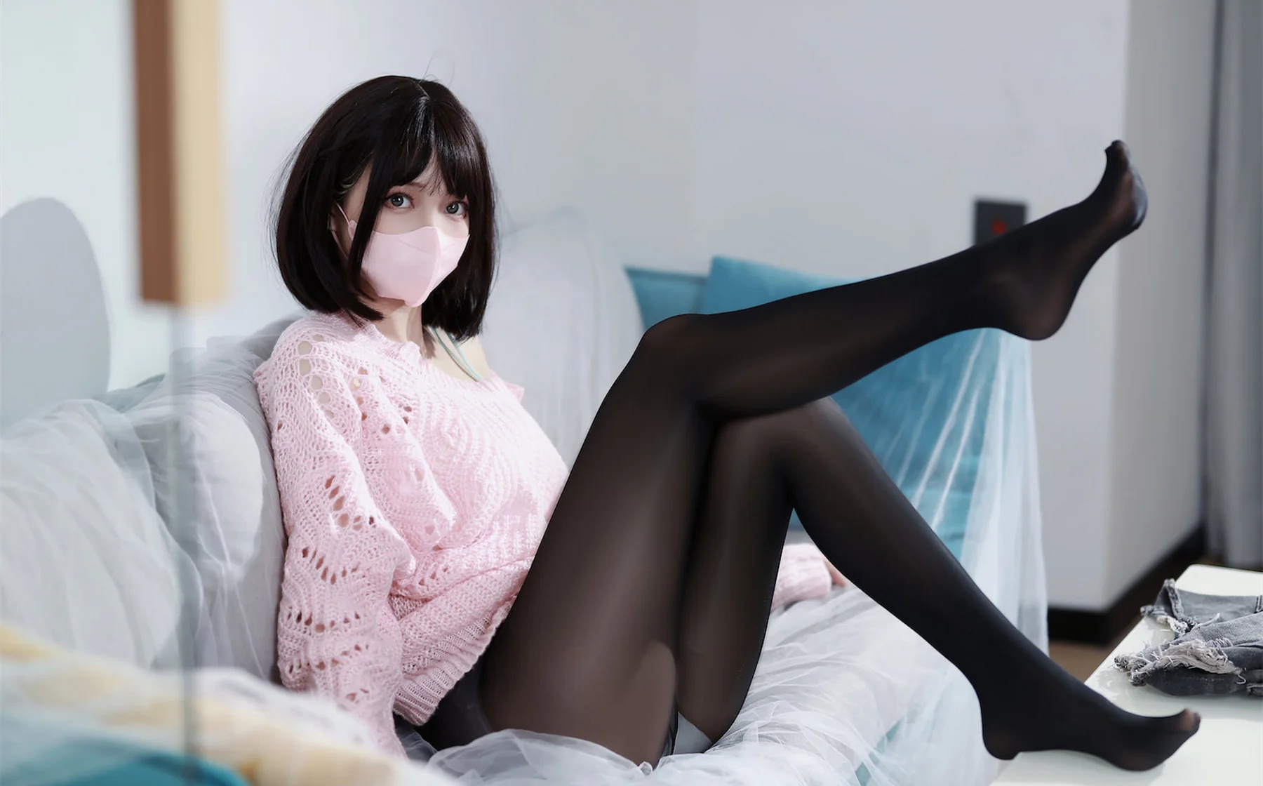 Coser美女_洛桑w伊梓_No.008 &ndash; 升玖老师毛衣 主题写真 [40P]-看套图