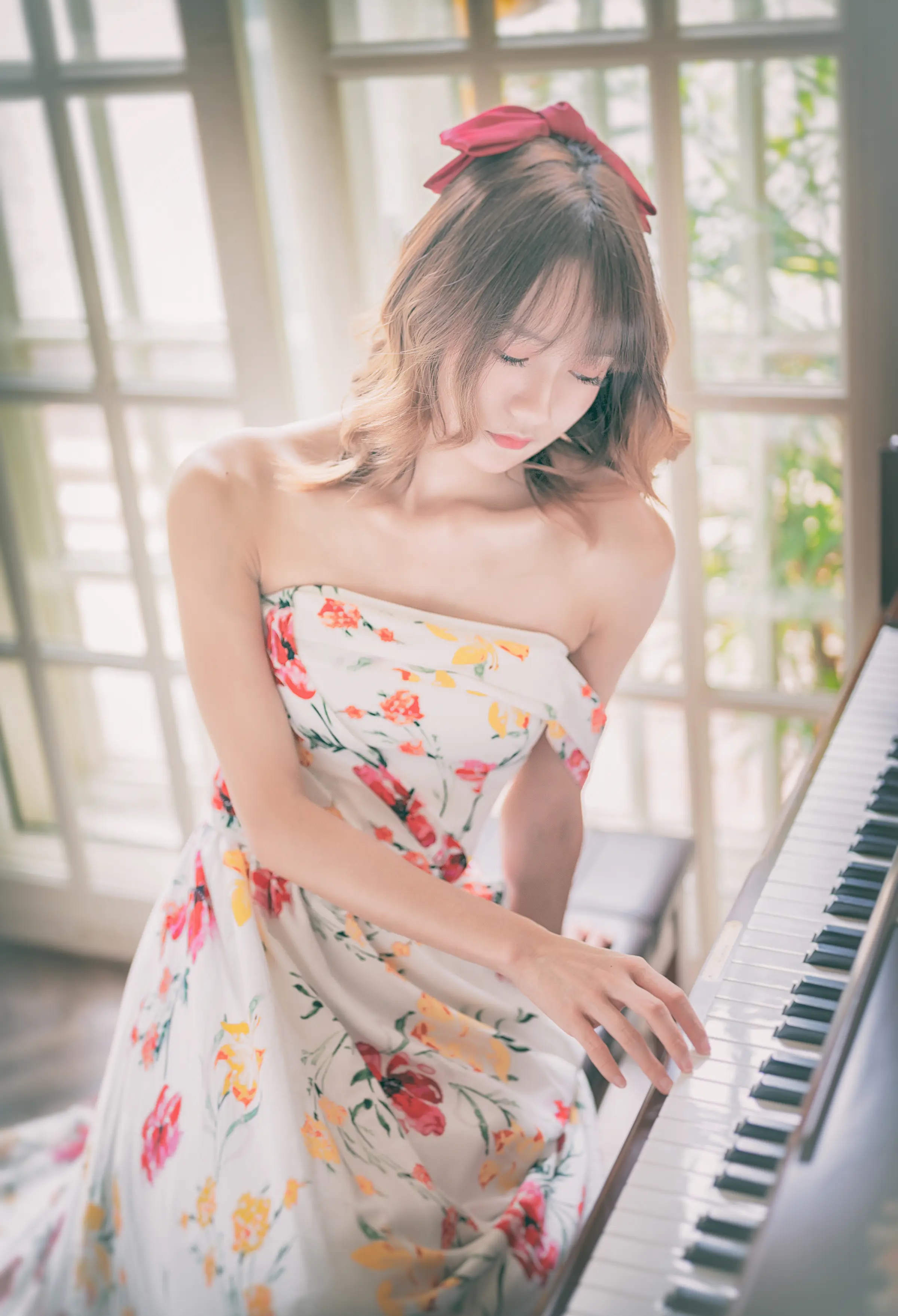 颜值博主_兔子Zzz不吃胡萝卜_No.057 &ndash; 香奈儿 主题写真 [31P]Xiuren秀人写真高清美女套图写真下载-看套图看套图