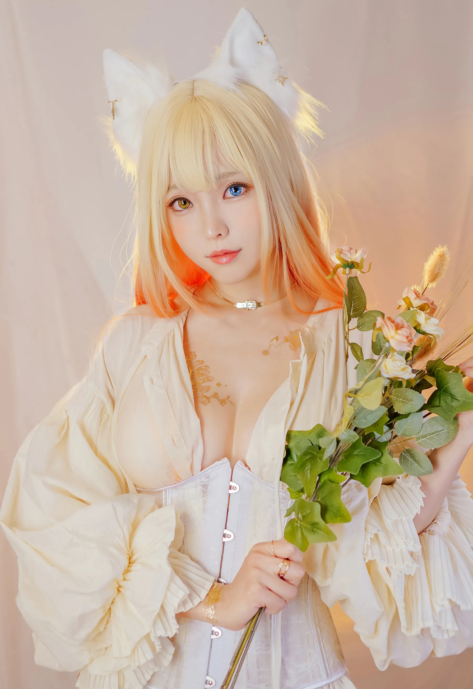 Coser妹子_ElyEE子_No.081 Odd-eyed cat 主题写真 [41P]-看套图