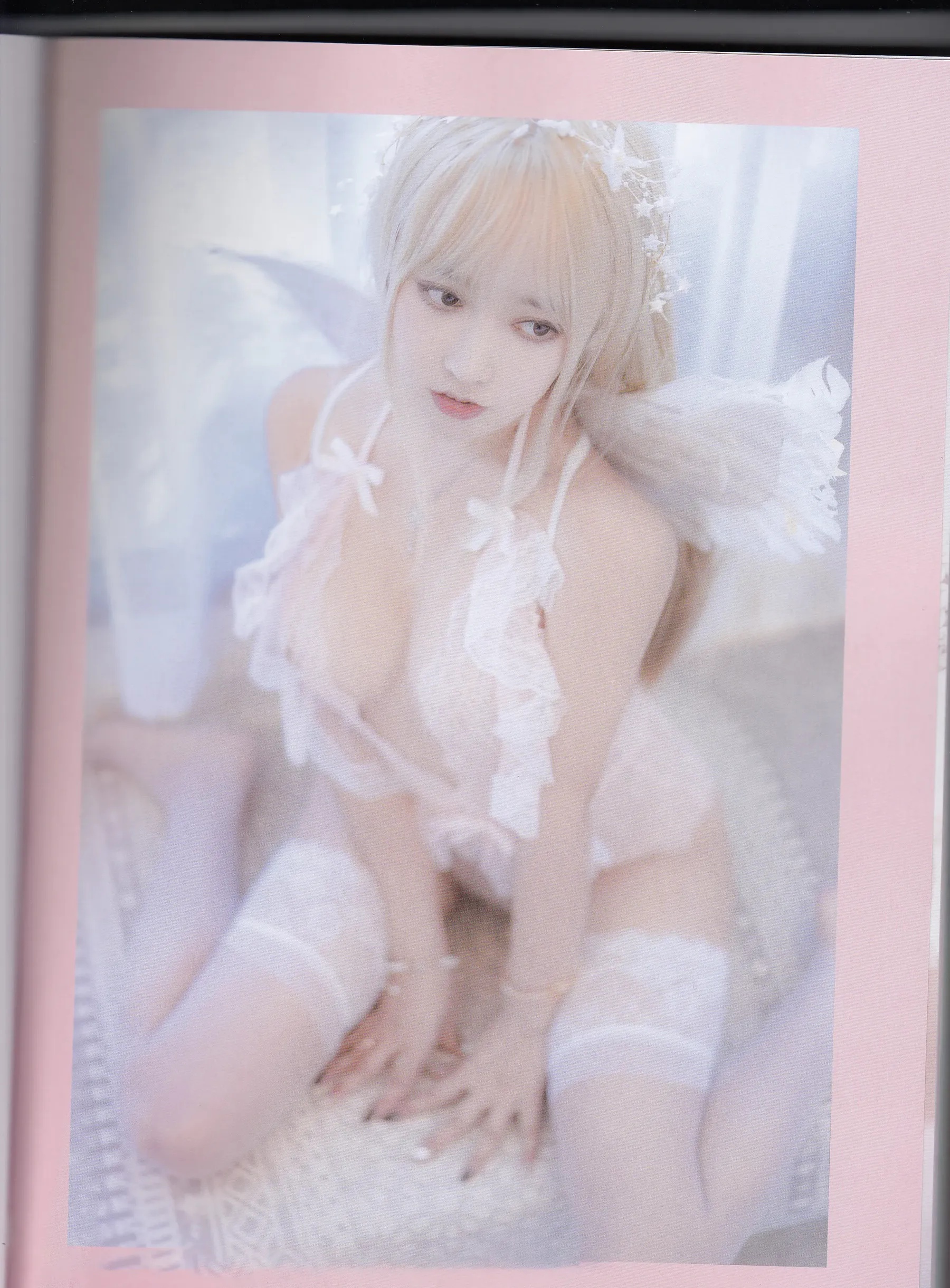 Coser美女_过期米线线喵_No.134 炽天使 实体扫描版 主题写真 [45P]Xiuren秀人写真高清美女套图写真下载-看套图看套图