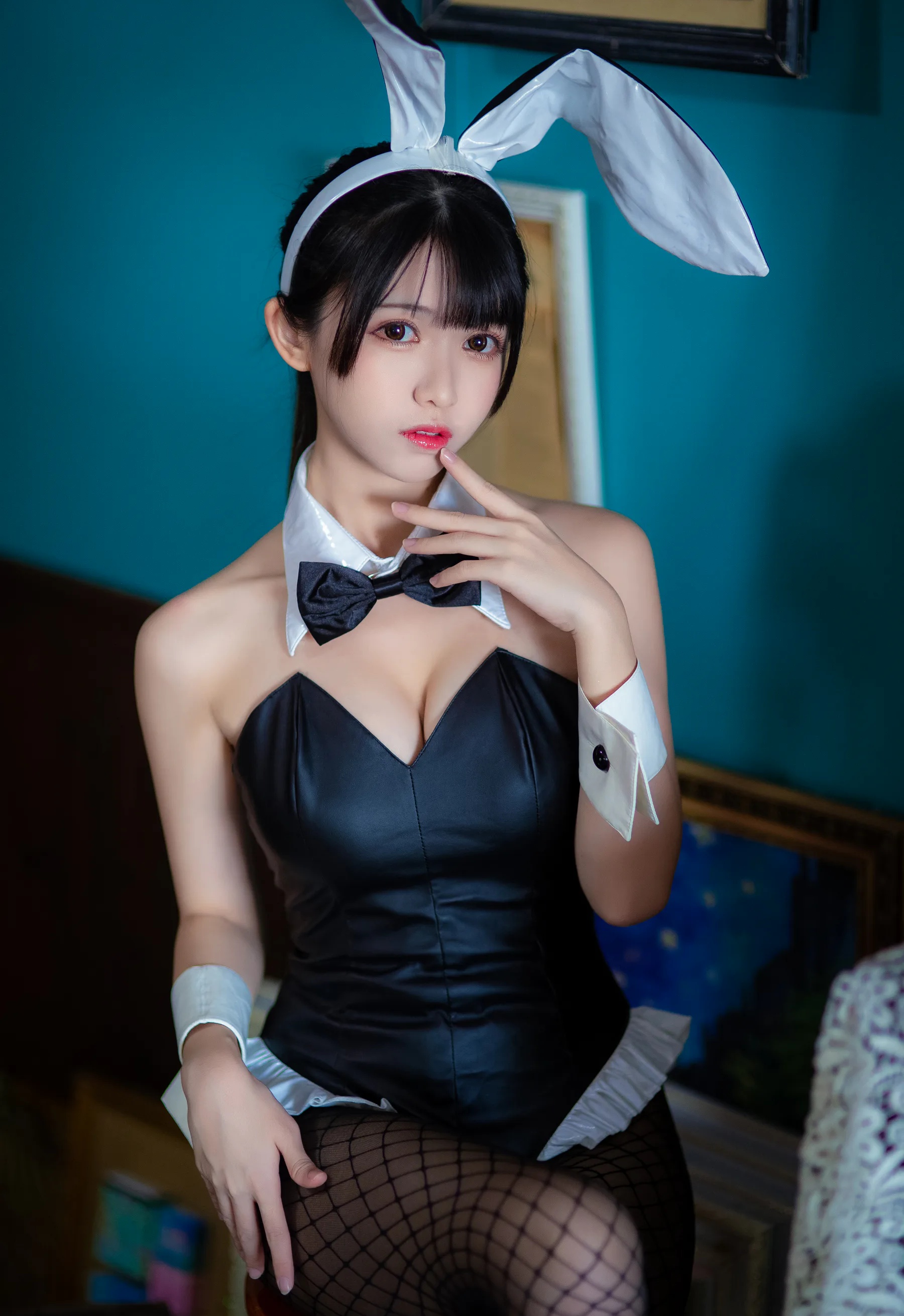 图片[5]Xiuren秀人写真高清美女套图写真下载-看套图动漫博主_鳗鱼霏儿_No.015 加藤惠 兔女郎 主题写真 [25P]Xiuren秀人写真高清美女套图写真下载-看套图Coser网络美女论坛Xiuren秀人写真高清美女套图写真下载-看套图免费套图Xiuren秀人写真高清美女套图写真下载-看套图看套图