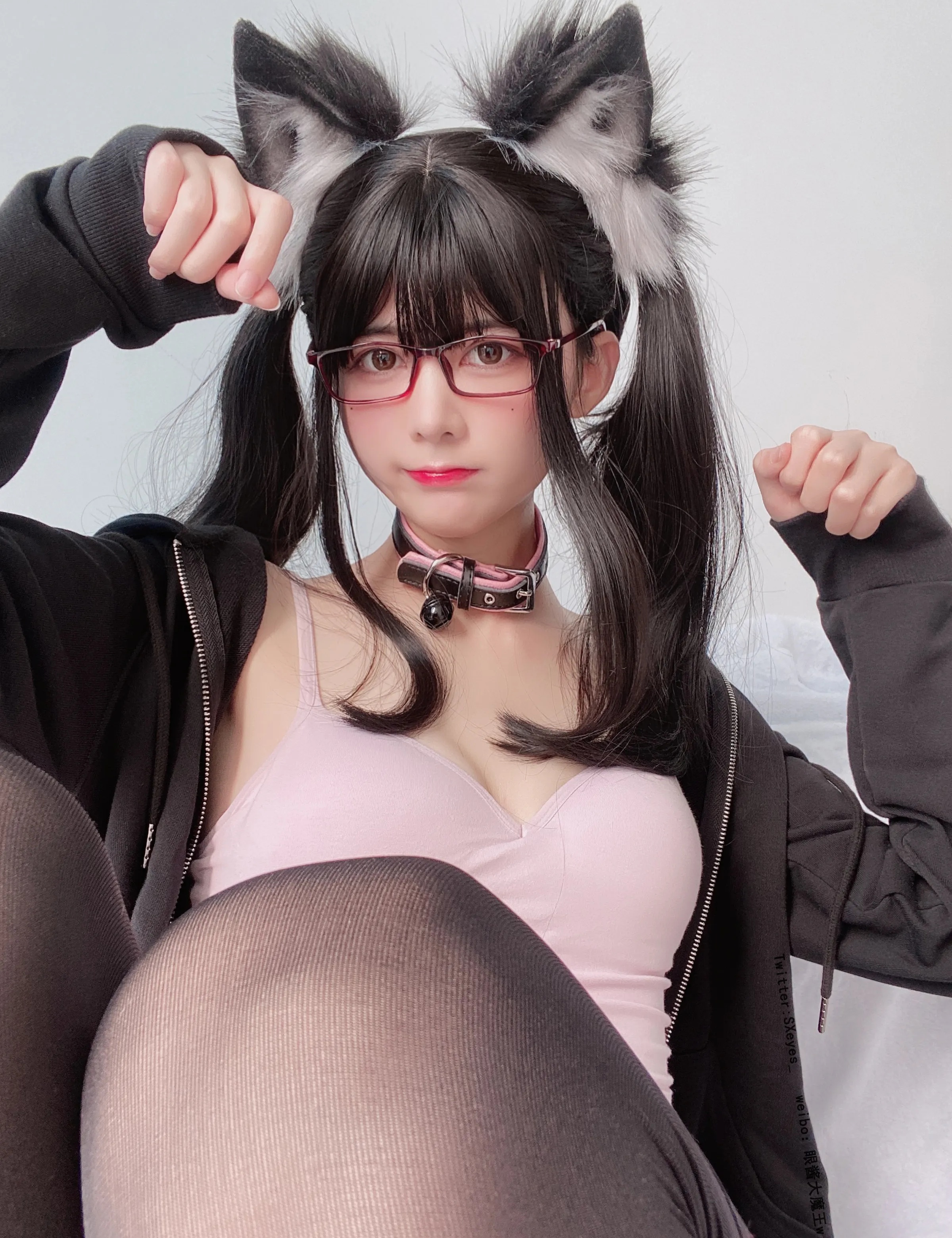 Coser美女_眼酱大魔王w_No.060 &ndash; Nya 主题写真 [26P]Xiuren秀人写真高清美女套图写真下载-看套图看套图