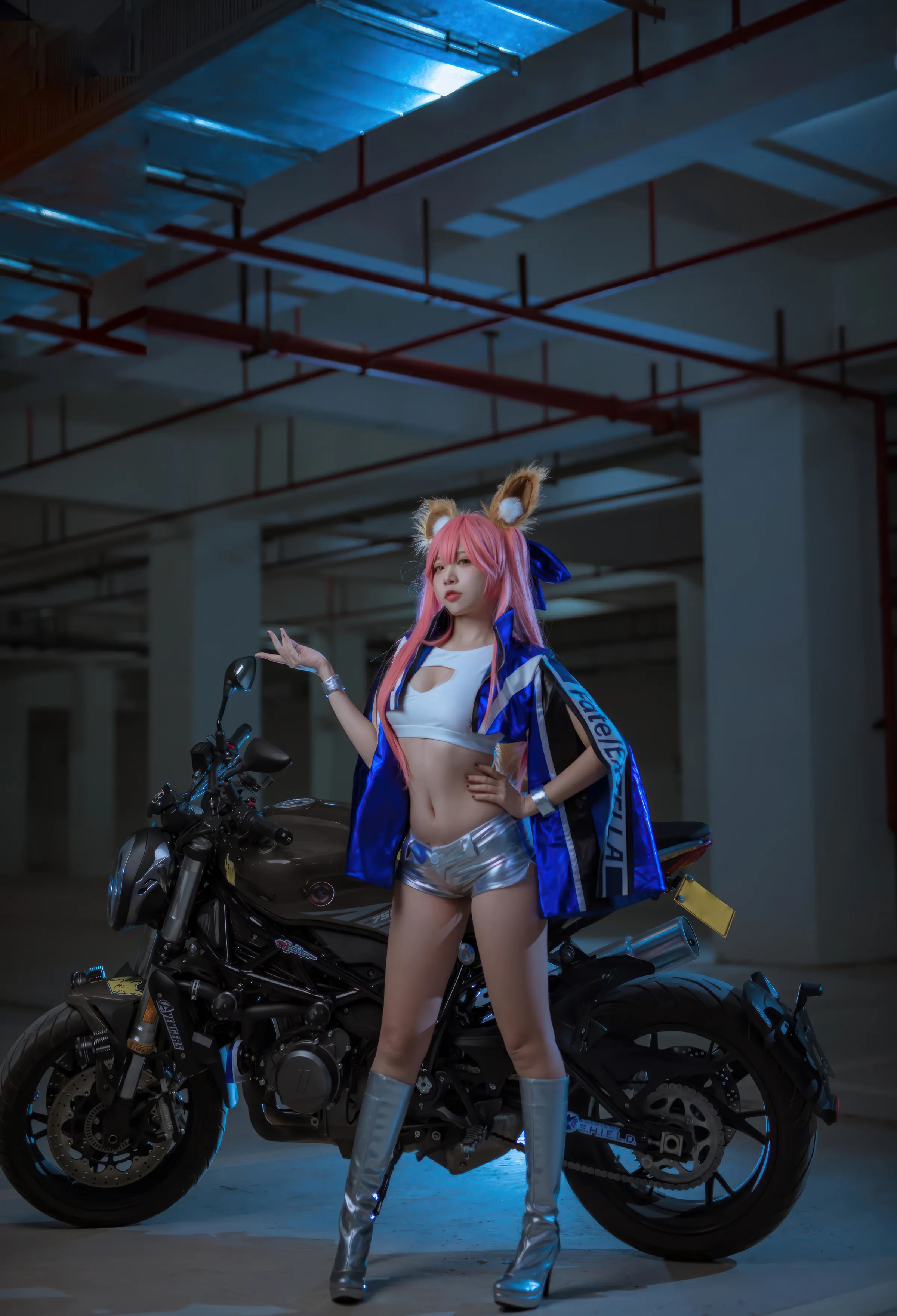Coser美女_二佐nisa_No.196 &ndash; 玉藻前赛车服 主题写真 [30P]-看套图