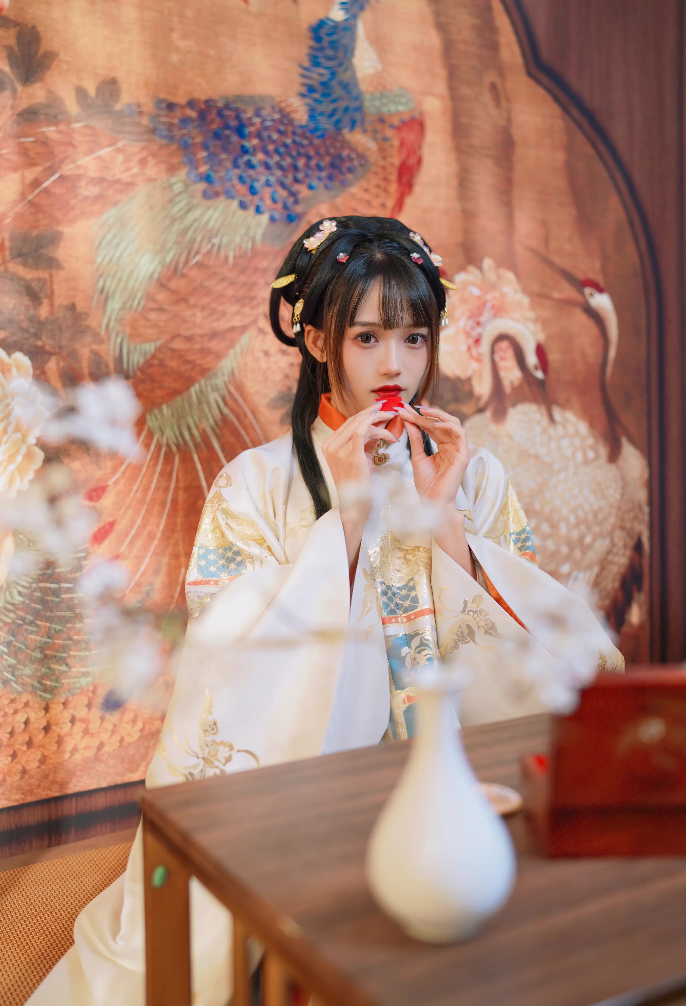 颜值博主_兔子Zzz不吃胡萝卜_No.136 &ndash; 小轩窗，正梳妆 [38P]Xiuren秀人写真高清美女套图写真下载-看套图看套图