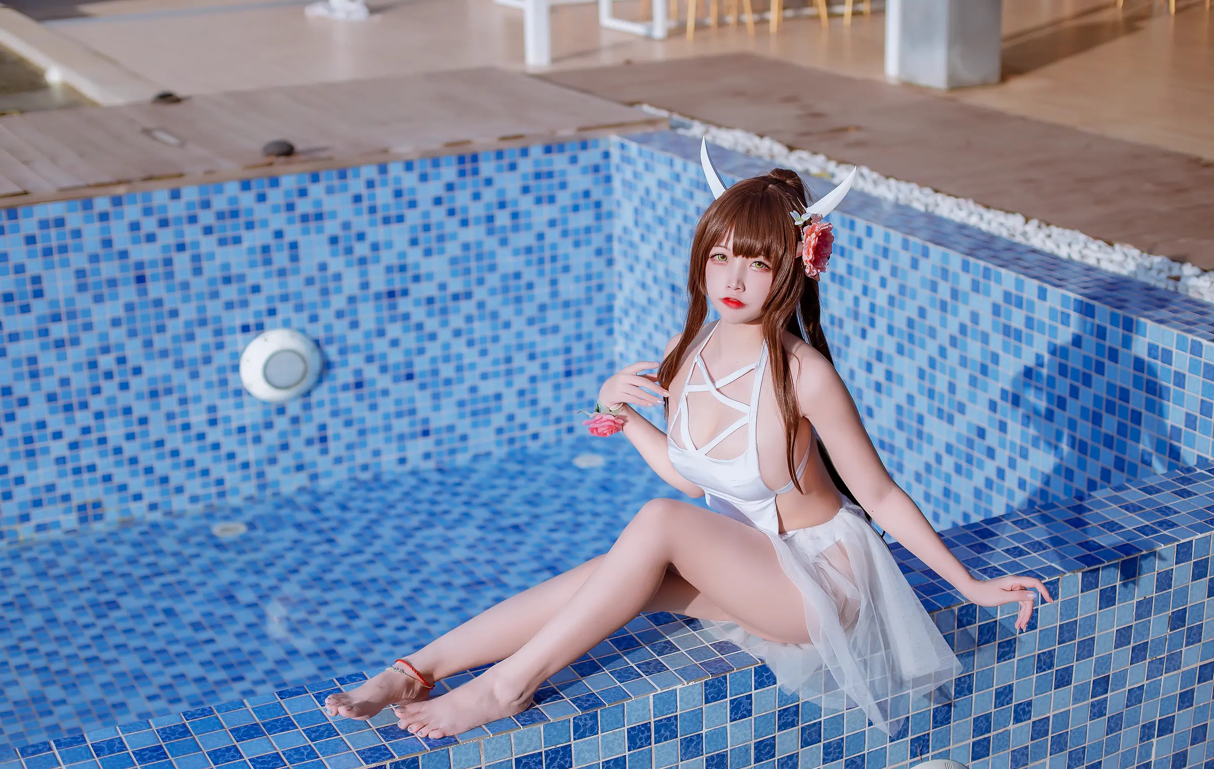 Coser美女_二佐nisa_No.113 &ndash; 碧蓝航线 鲟泳装 主题写真 [9P]Xiuren秀人写真高清美女套图写真下载-看套图看套图