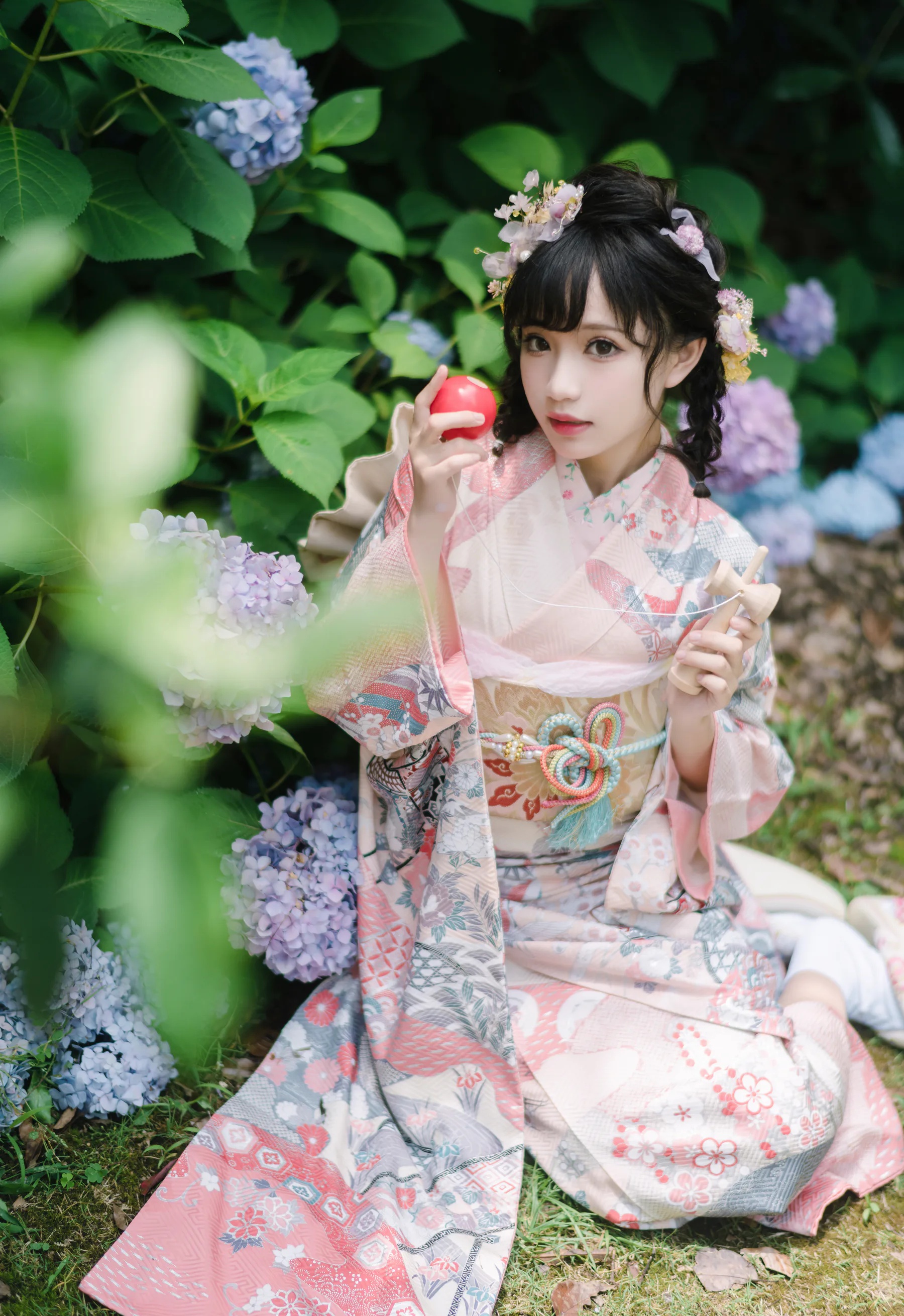 动漫博主_花柒hana_No.009 &ndash; 绣球花和服 主题写真 [18P]Xiuren秀人写真高清美女套图写真下载-看套图看套图