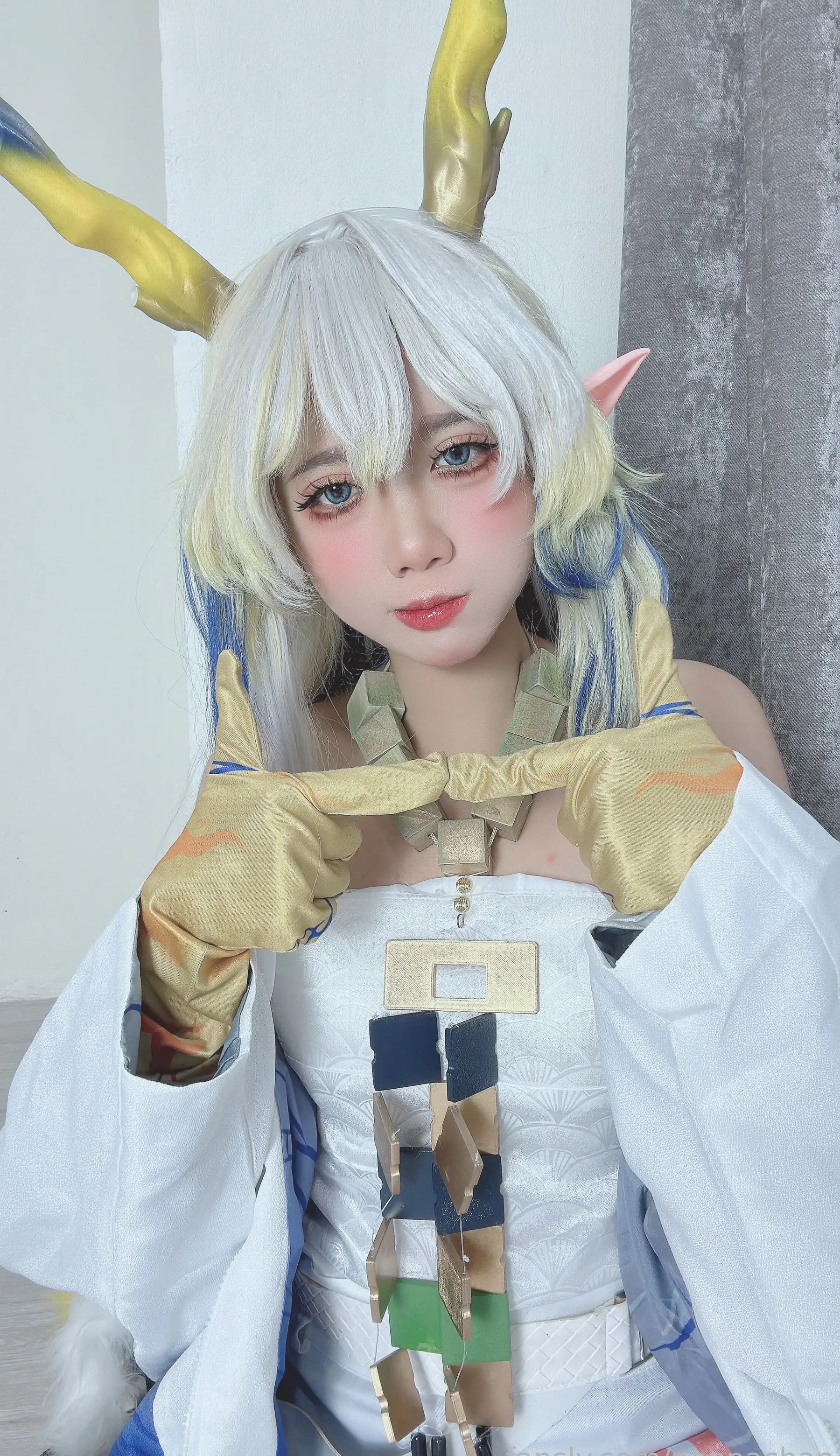 越南Coser美女_PoppaChan_No.107 &ndash; Shu [20P]Xiuren秀人写真高清美女套图写真下载-看套图看套图