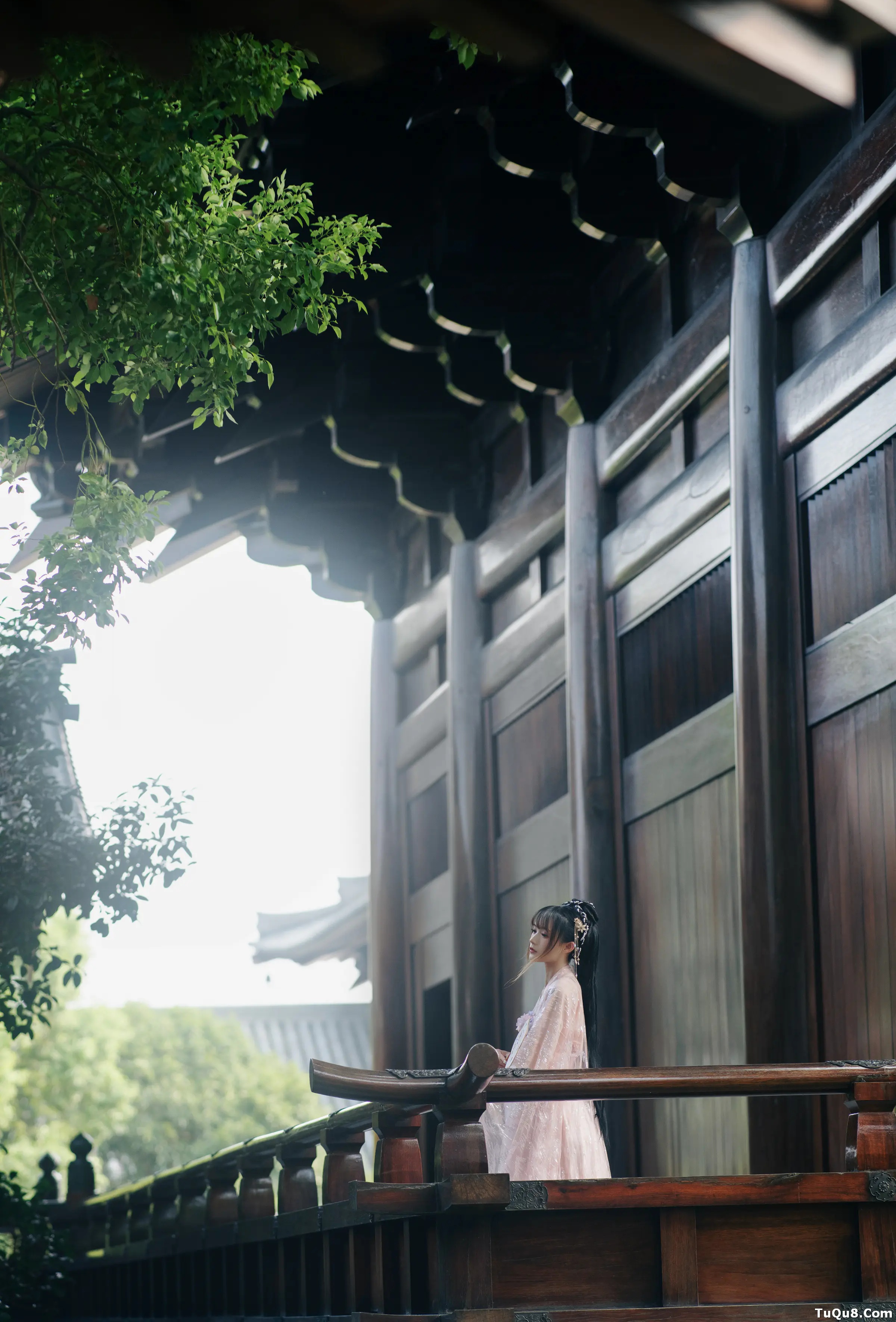 颜值博主_兔子Zzz不吃胡萝卜_No.042 &ndash; 佛缘 主题写真 [23P]Xiuren秀人写真高清美女套图写真下载-看套图看套图