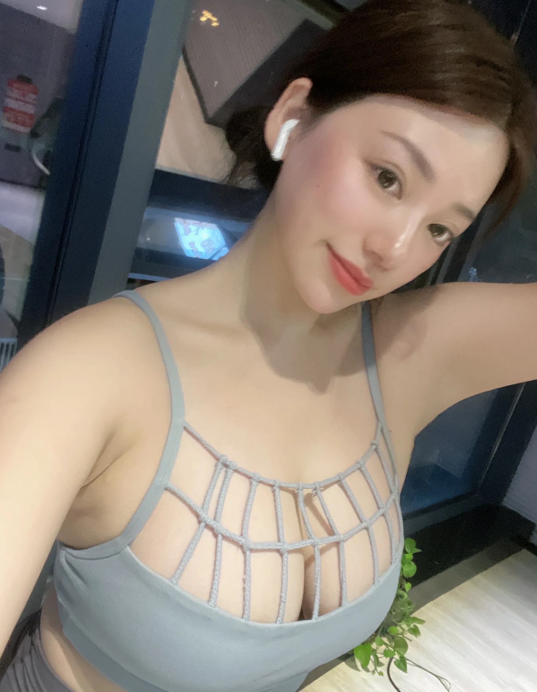 知名博主_奶宝妹纸_No.029 &ndash; 打网球吗 主题写真 [19P]Xiuren秀人写真高清美女套图写真下载-看套图看套图