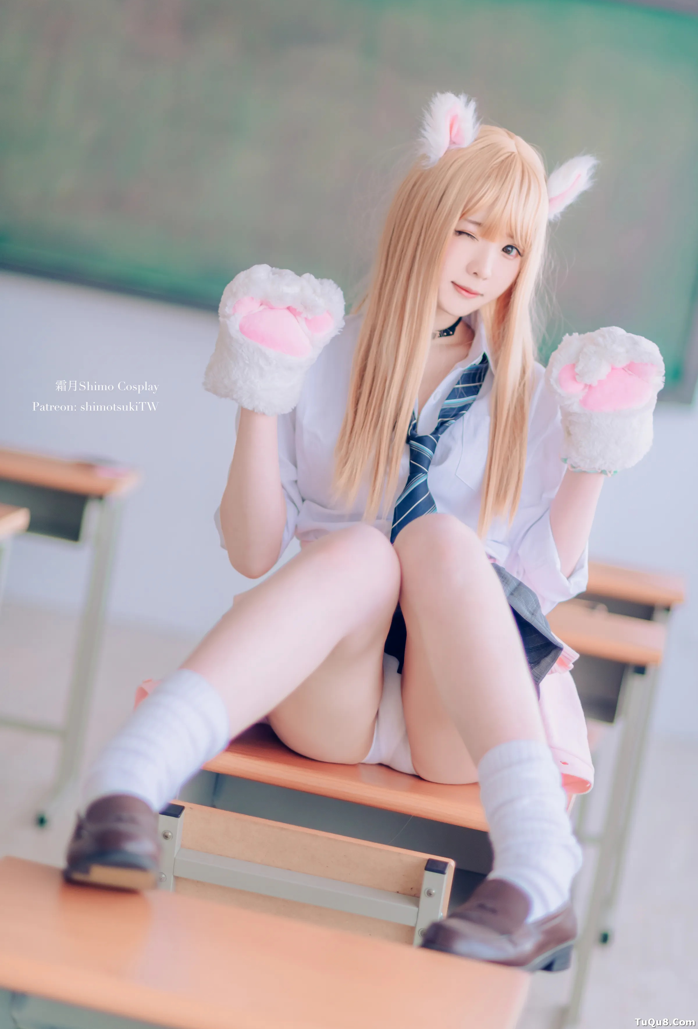 Coser美女_霜月shimo_No.043 &ndash; 金发制服 主题写真 [8P]Xiuren秀人写真高清美女套图写真下载-看套图看套图