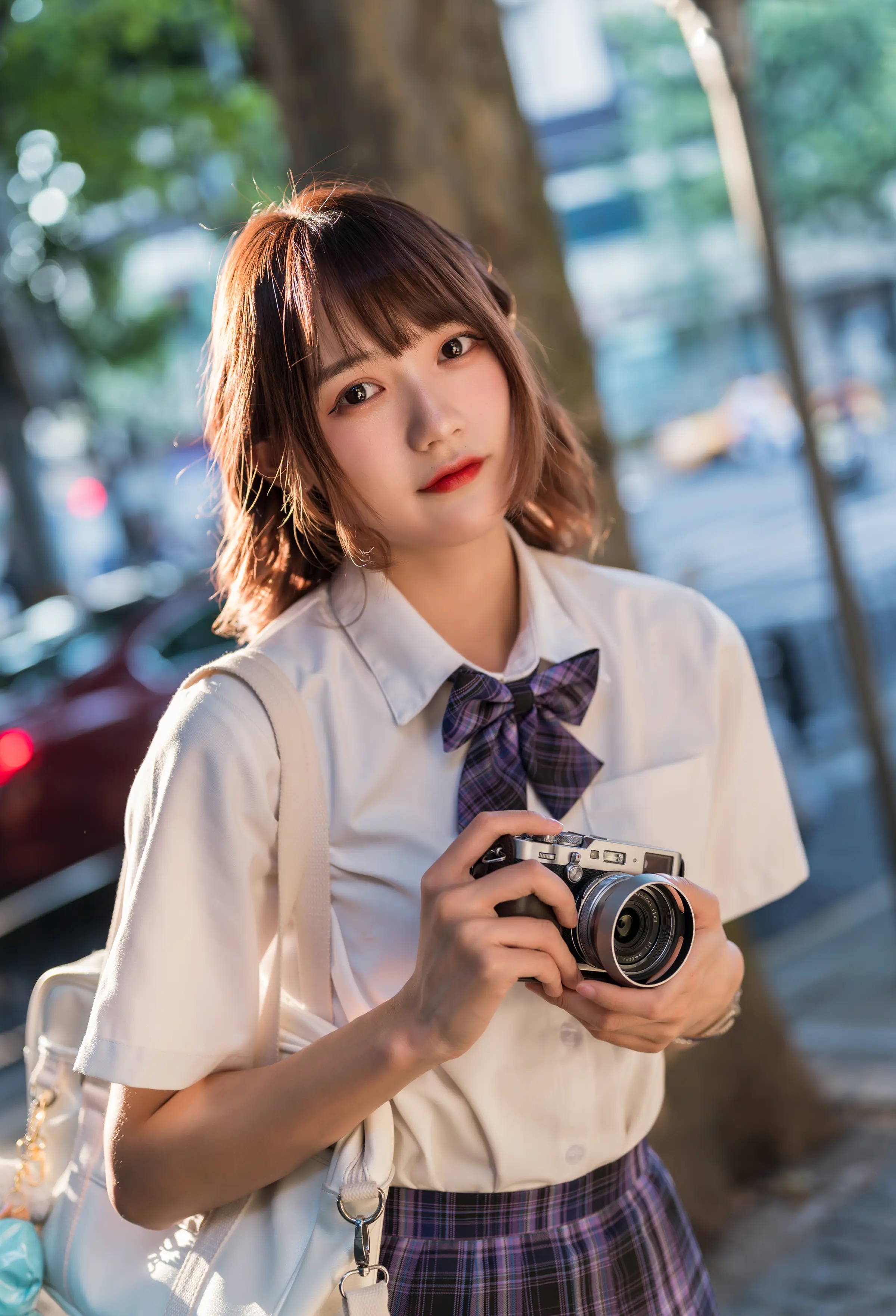 颜值博主_兔子Zzz不吃胡萝卜_No.055 &ndash; 文艺少女 主题写真 [23P]Xiuren秀人写真高清美女套图写真下载-看套图看套图