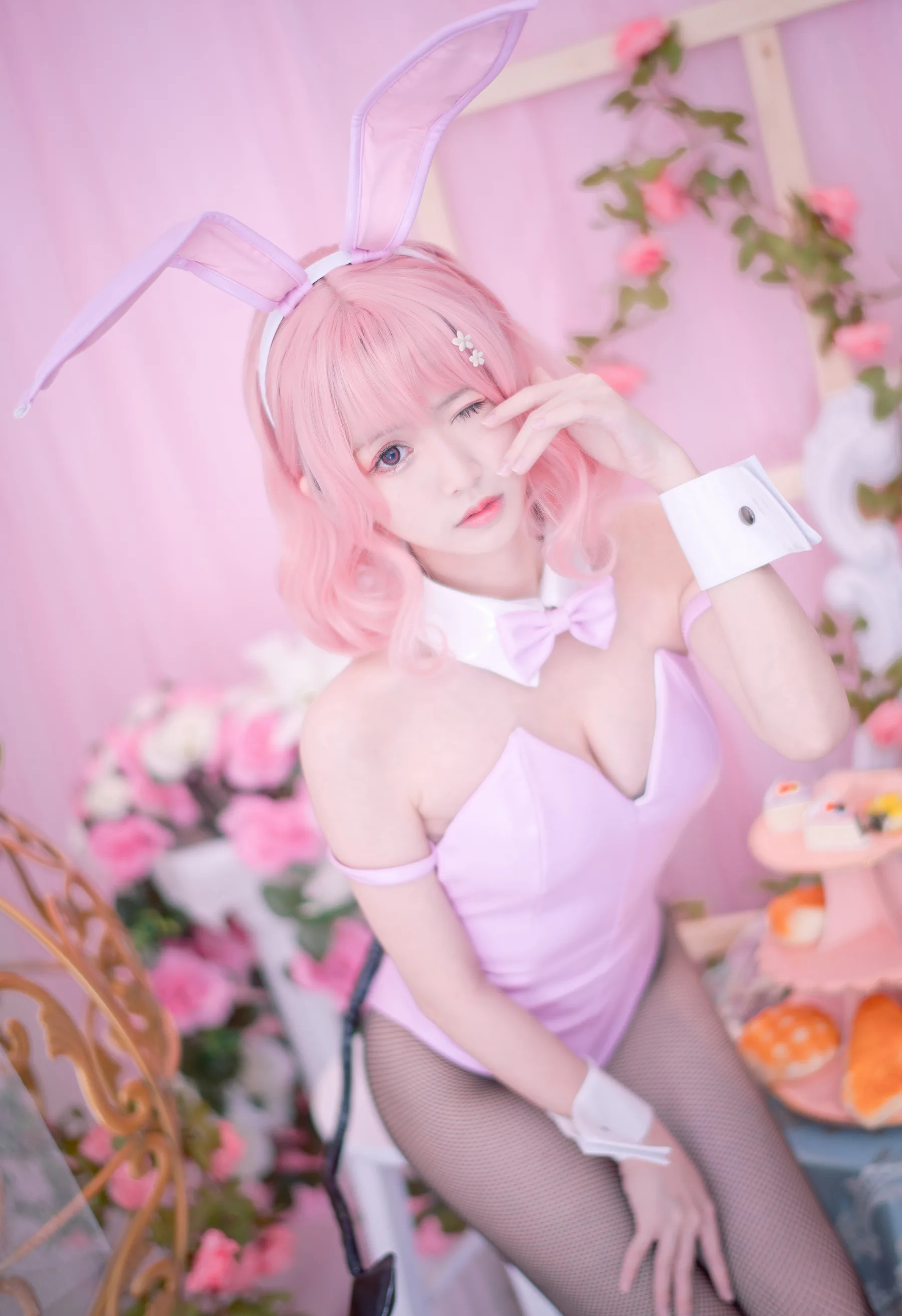 动漫博主_鳗鱼霏儿_No.085 粉色兔女郎2 主题写真 [14P]-看套图