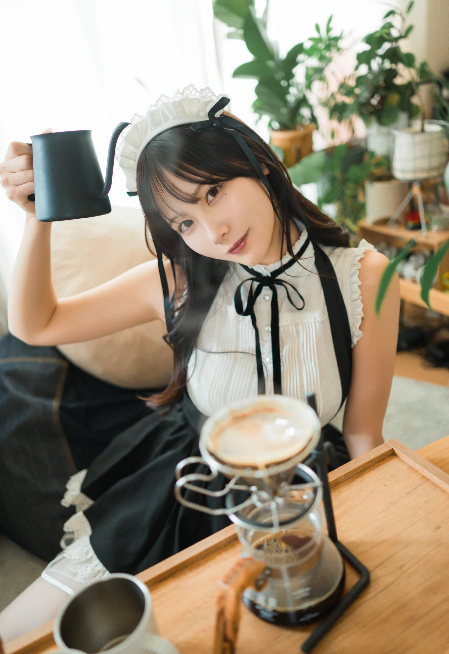 日本Coser美女_けん研_No.090 C106实体刊物 女仆机器人 [121P]-看套图