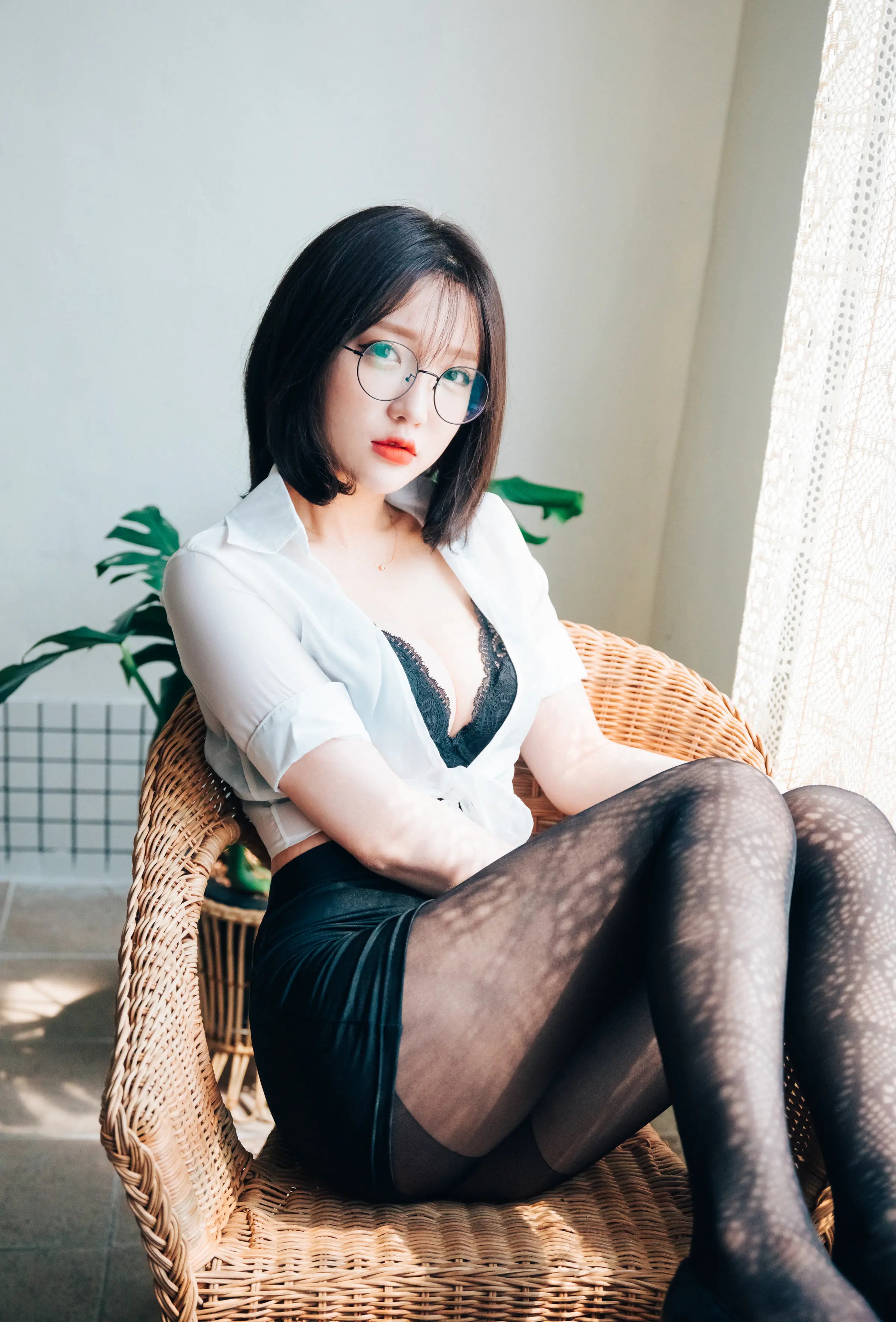 韩国写真机构_Loozy_No.009 &ndash; Officegirls Vacation Vol.1 Son Ye-Eun [55P]Xiuren秀人写真高清美女套图写真下载-看套图看套图
