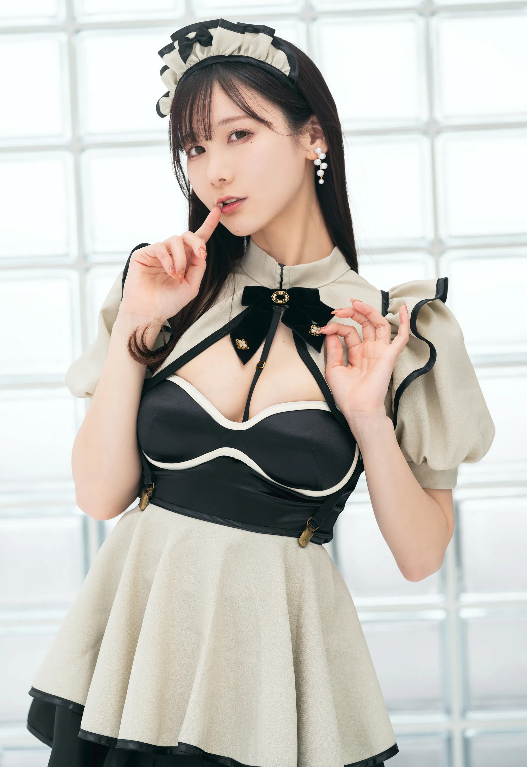 日本Coser美女_けん研_No.064 观赏用恋物女仆 [56P]-看套图