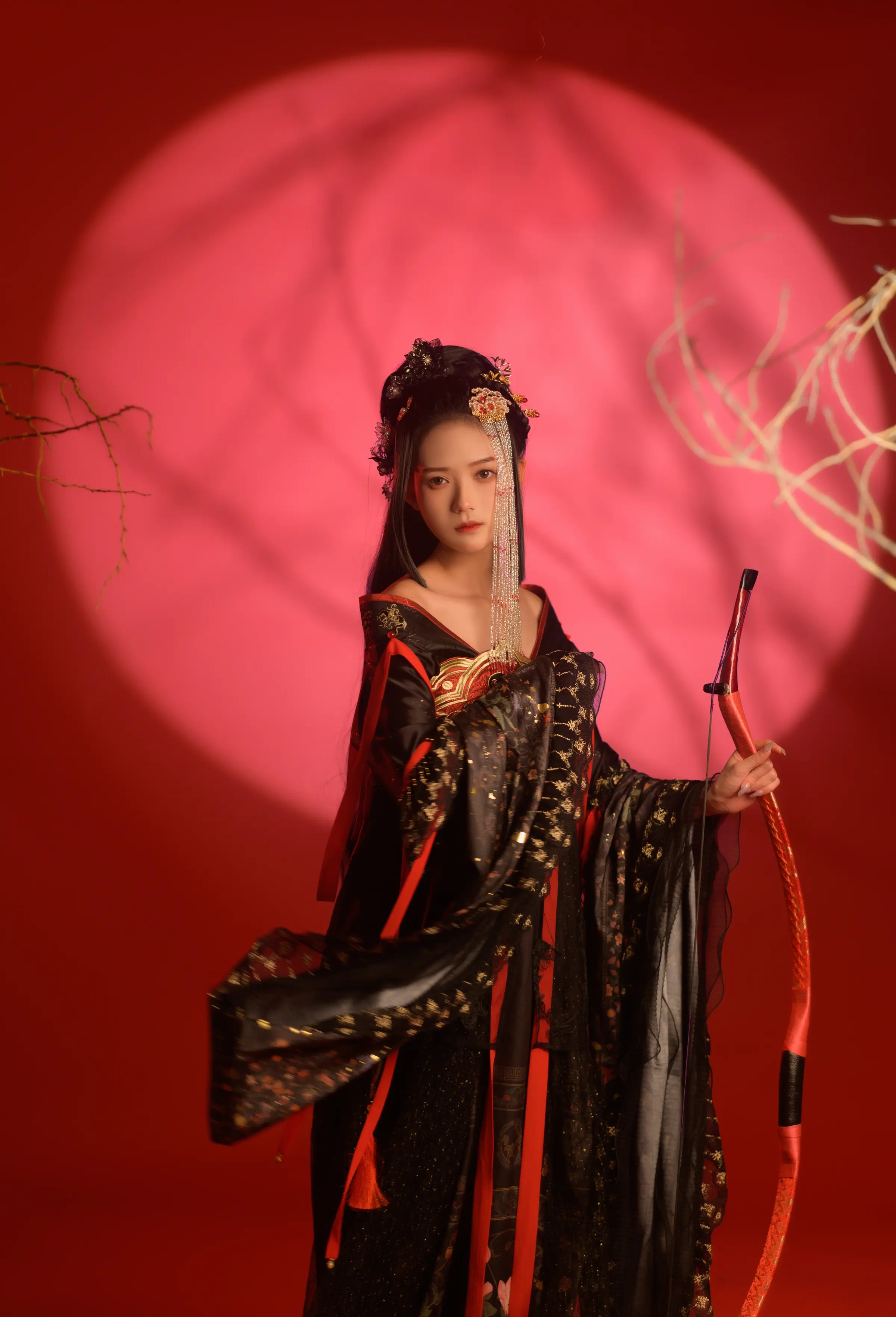 颜值博主_兔子Zzz不吃胡萝卜_No.071 &ndash; 杀机 主题写真 [23P]Xiuren秀人写真高清美女套图写真下载-看套图看套图