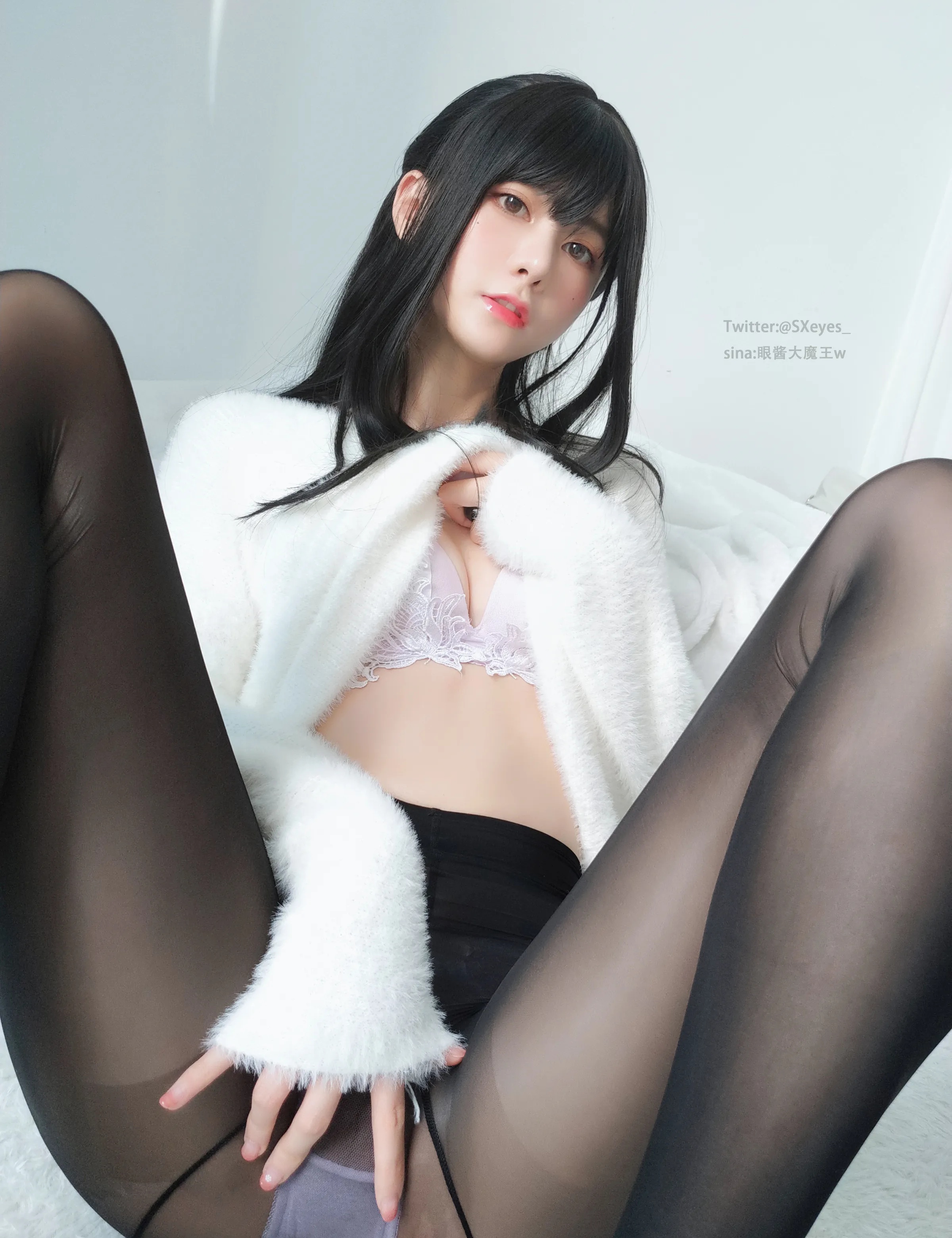 Coser美女_眼酱大魔王w_No.052 &ndash; 毛衣黑丝 主题写真 [39P]Xiuren秀人写真高清美女套图写真下载-看套图看套图