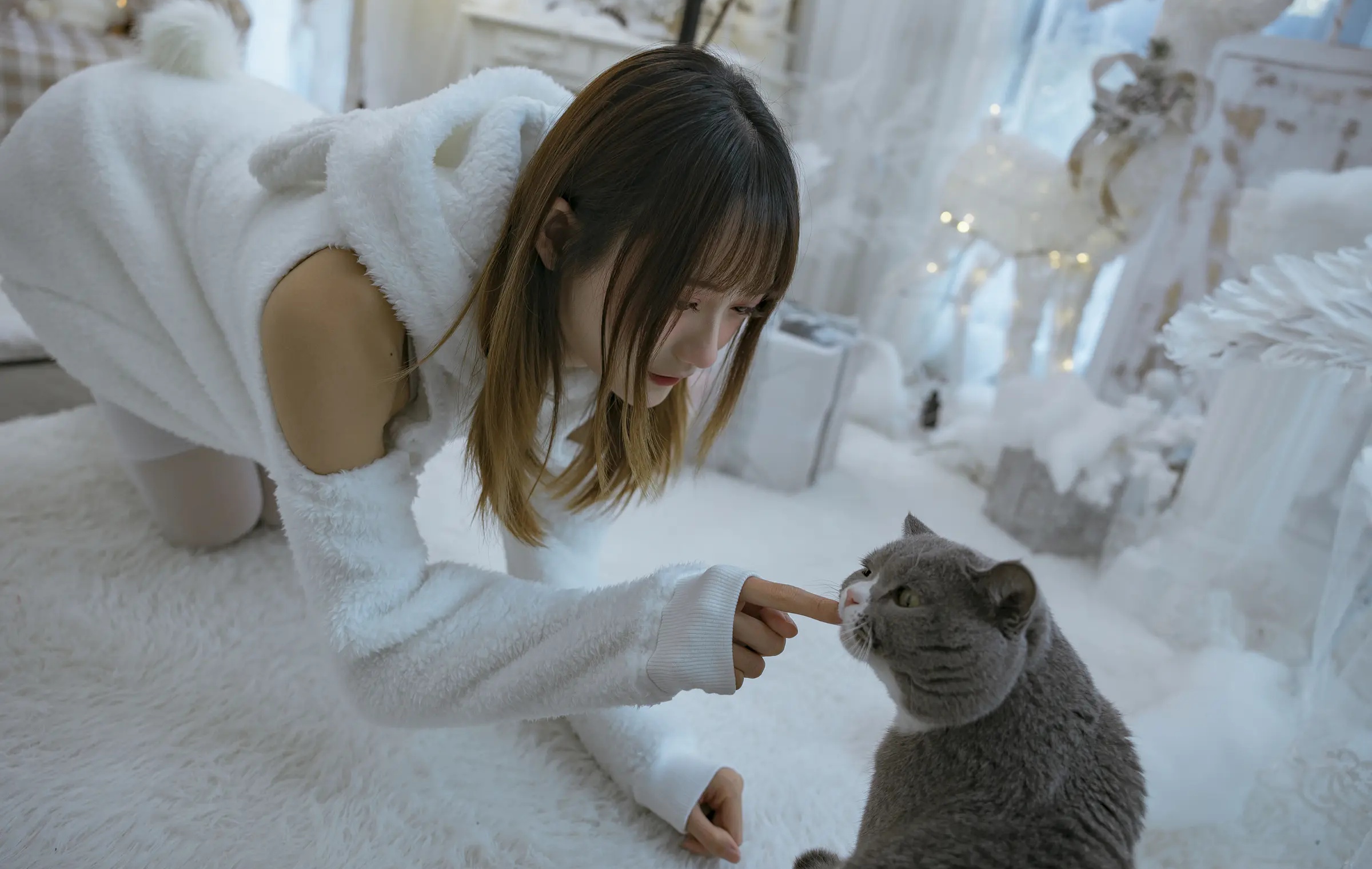 图片[5]-颜值博主_兔子Zzz不吃胡萝卜_No.116 &ndash; 温馨少女与宠物们 [23P]-Coser网络美女论坛-免费套图-看套图