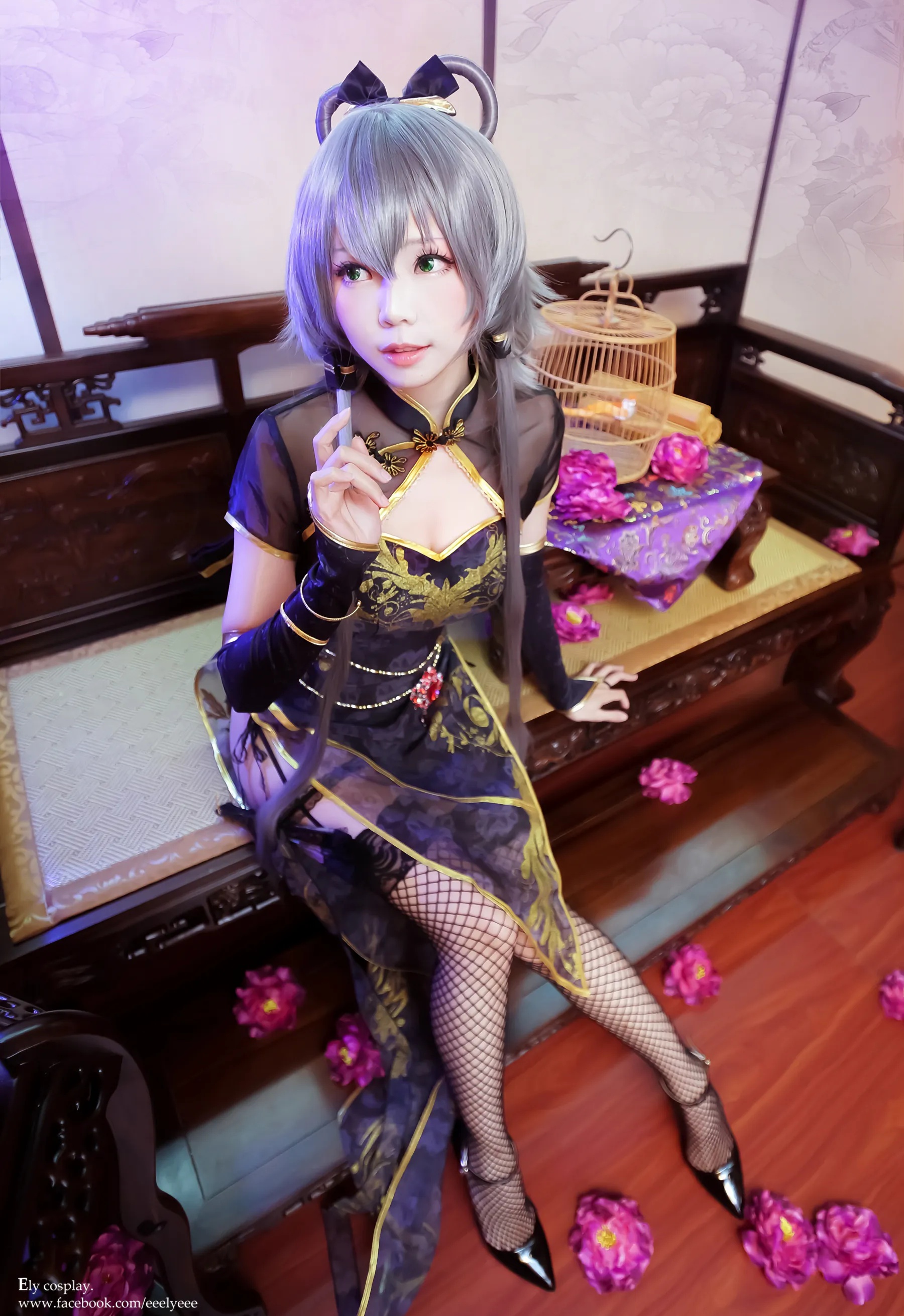 Coser妹子_ElyEE子_No.055 天依-金丝雀旗袍 主题写真 [13P]Xiuren秀人写真高清美女套图写真下载-看套图看套图