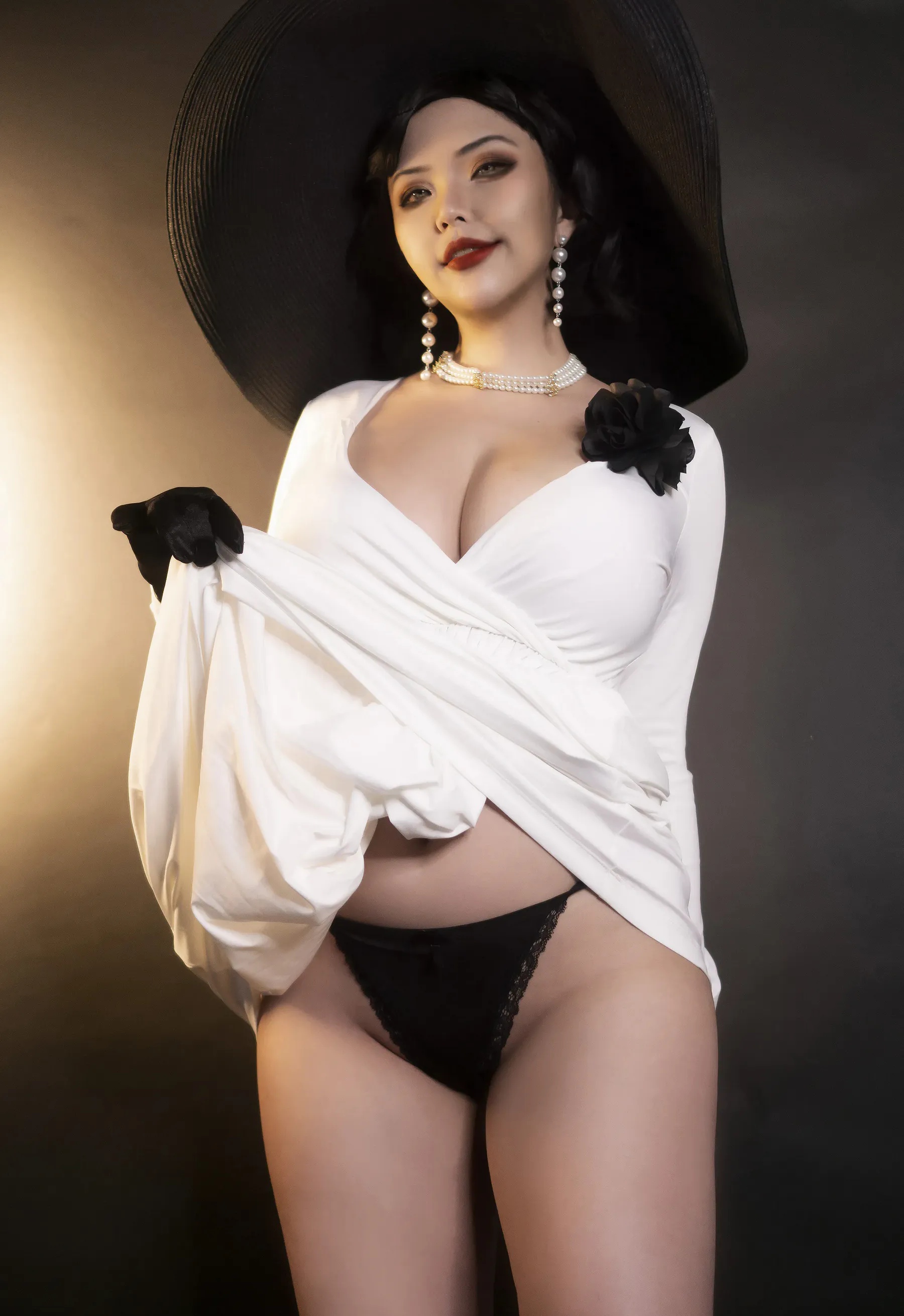 越南Coser美女_Hana Bunny_No.098 &ndash; Lady Dimitrescu 主题写真 [13P]Xiuren秀人写真高清美女套图写真下载-看套图看套图