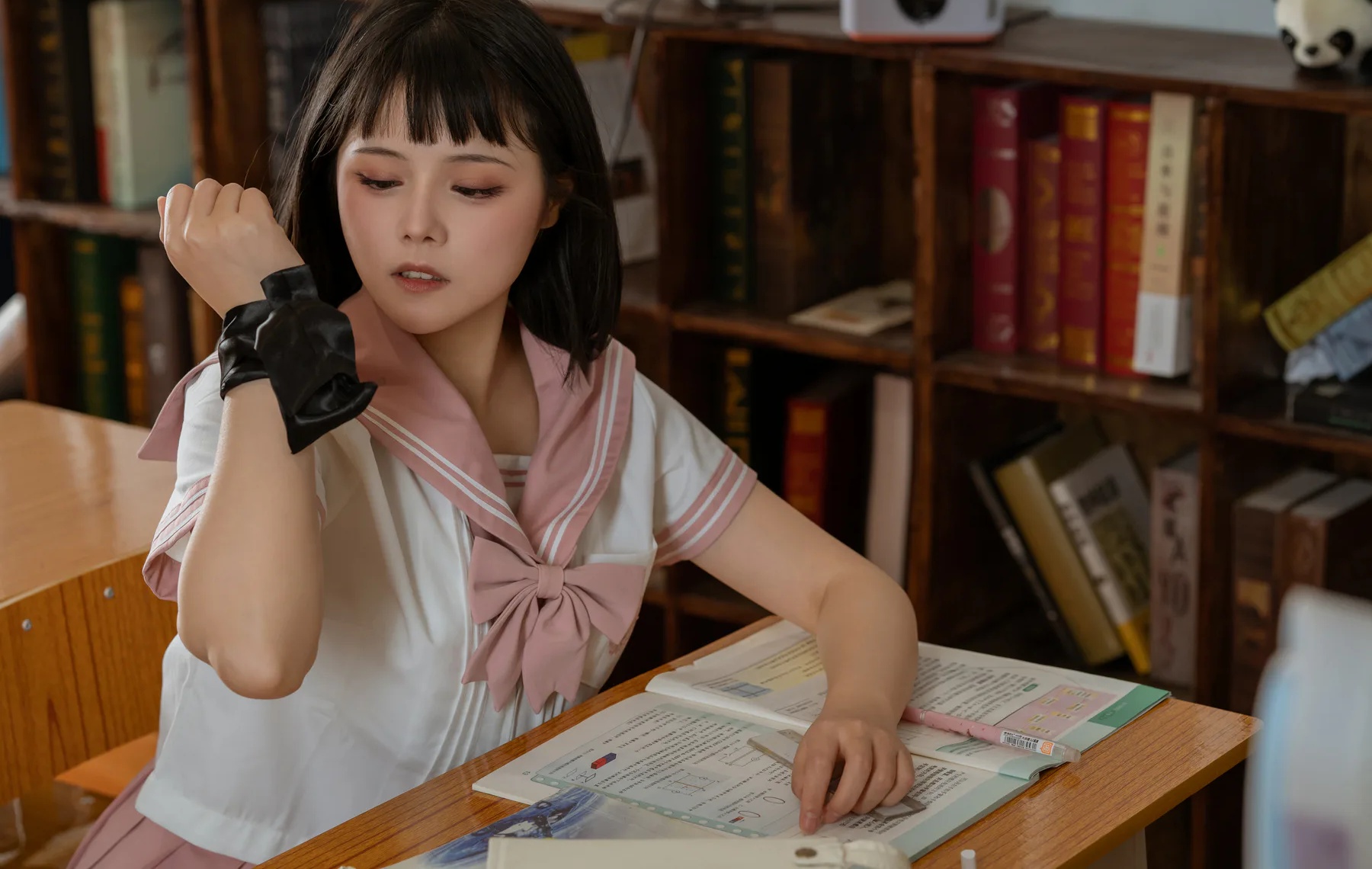 Coser美女_七月喵子_No.042 &ndash; &奈汐酱nice 放学后的补习 [72P]Xiuren秀人写真高清美女套图写真下载-看套图看套图