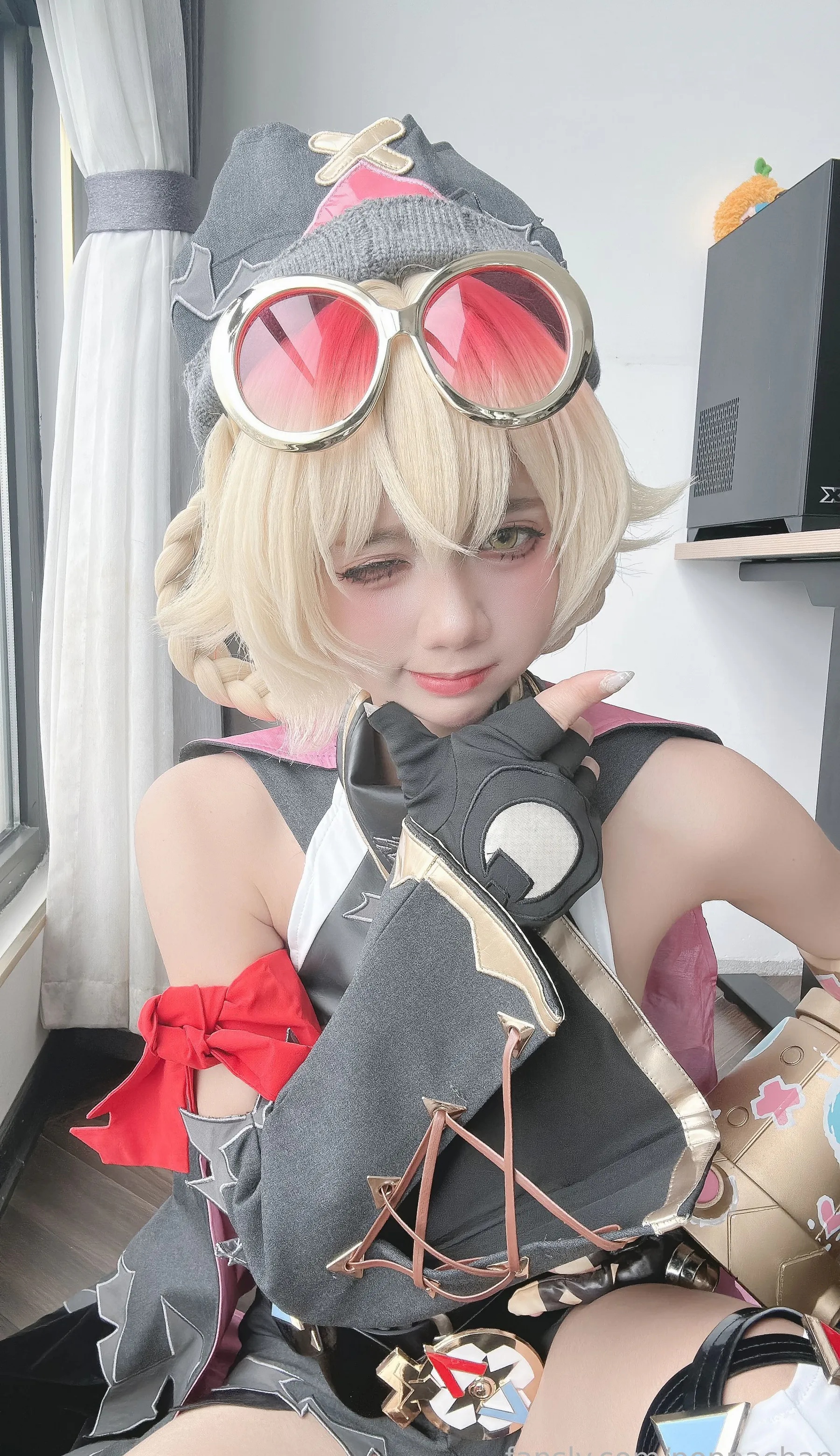 越南Coser美女_PoppaChan_No.134 Jahoda (Genshin Impact) [28P]Xiuren秀人写真高清美女套图写真下载-看套图看套图