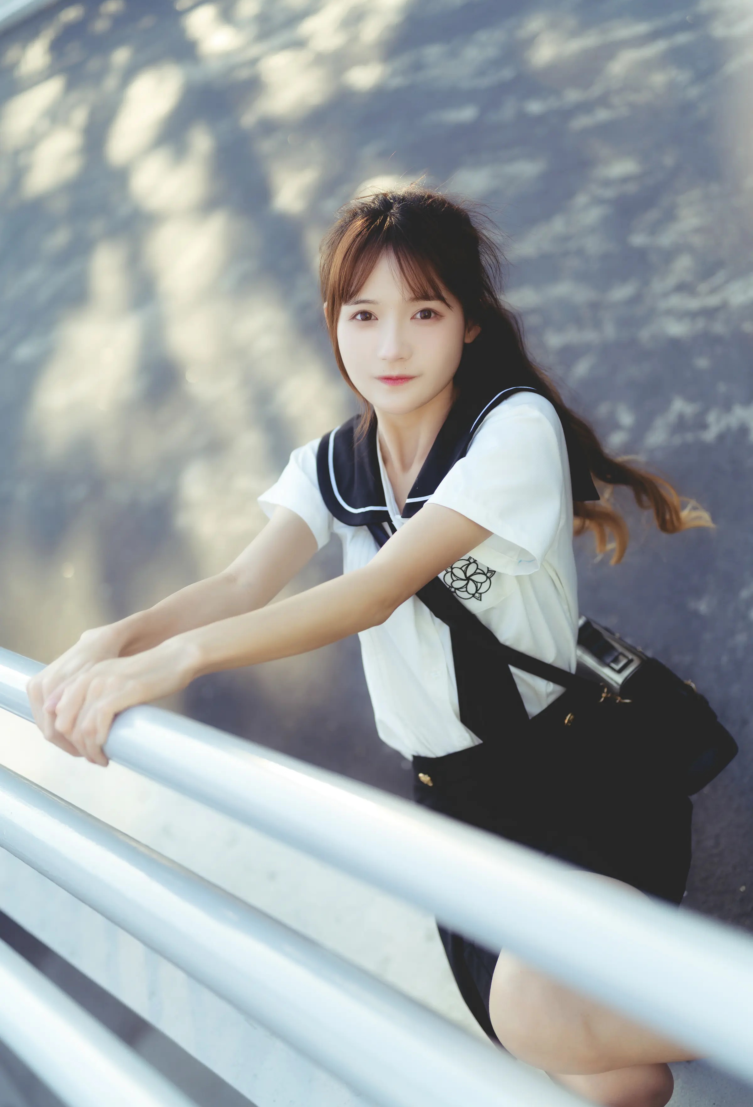 颜值博主_兔子Zzz不吃胡萝卜_No.095 &ndash; 约定的桥 主题写真 [35P]-看套图