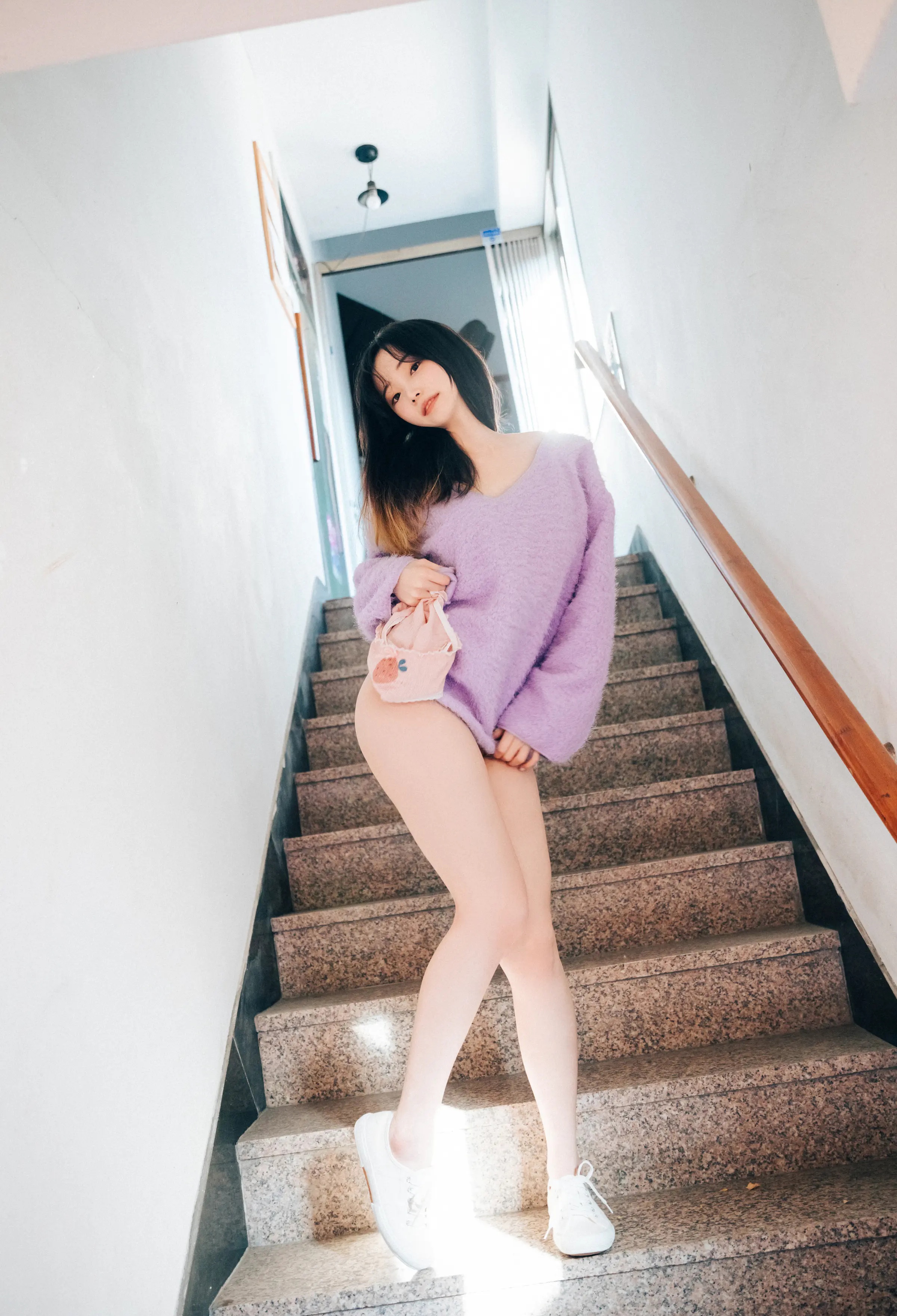 韩国写真机构_Loozy_No.027 &ndash; Bambi - Cafe Alba [179P]Xiuren秀人写真高清美女套图写真下载-看套图看套图
