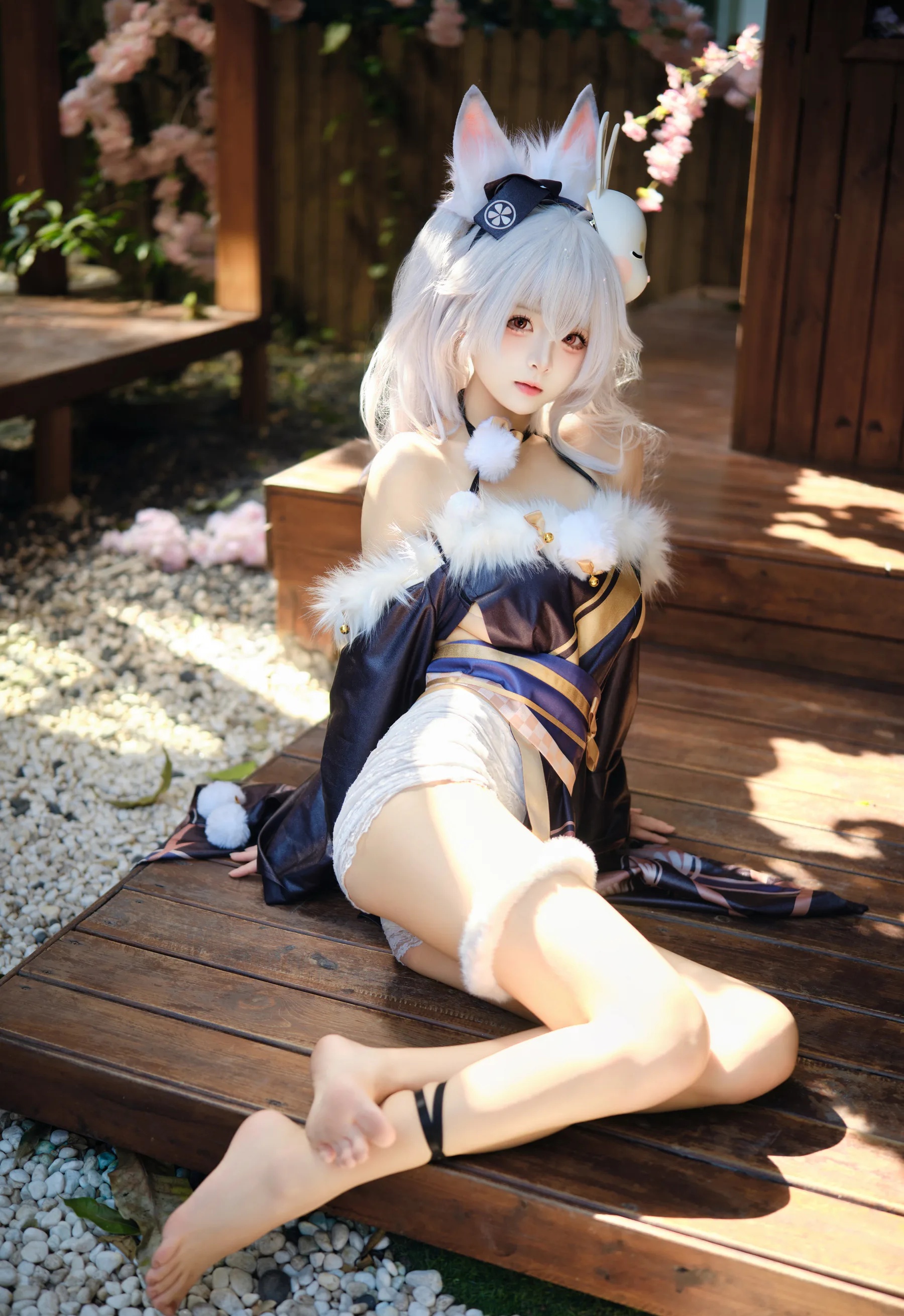 人气Coser美女_九柒喵_No.049 拉菲兔兔城主 主题写真 [60P]Xiuren秀人写真高清美女套图写真下载-看套图看套图