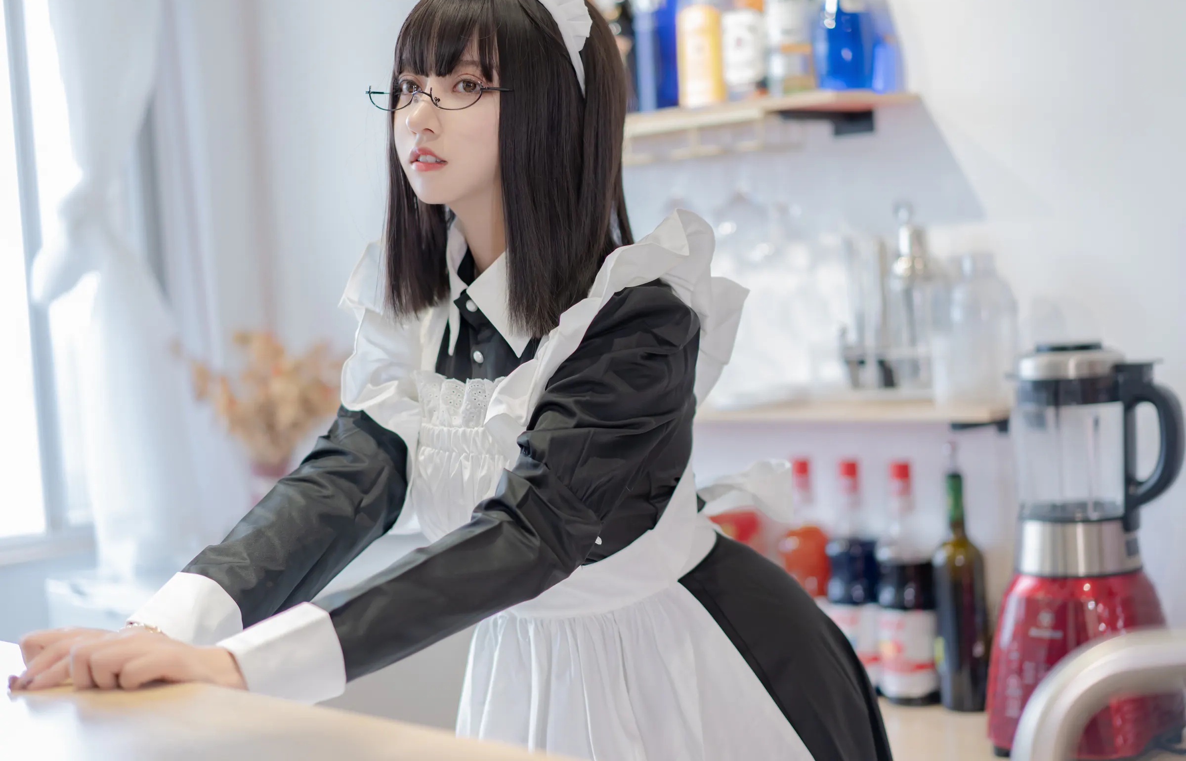 Coser美女_过期米线线喵_No.099 女仆长 主题写真 [28P]-看套图