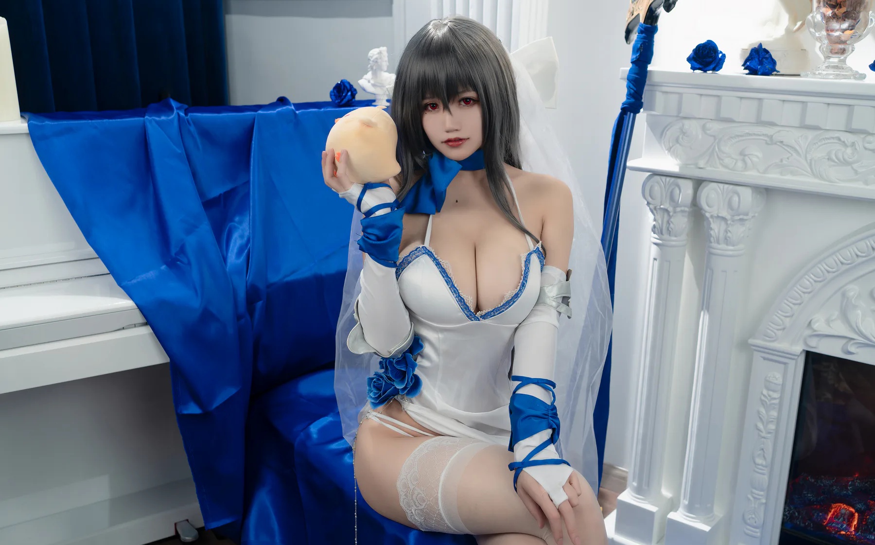 二次元博主_小仓千代w_No.025 路易九世礼服 主题写真 [20P]-看套图