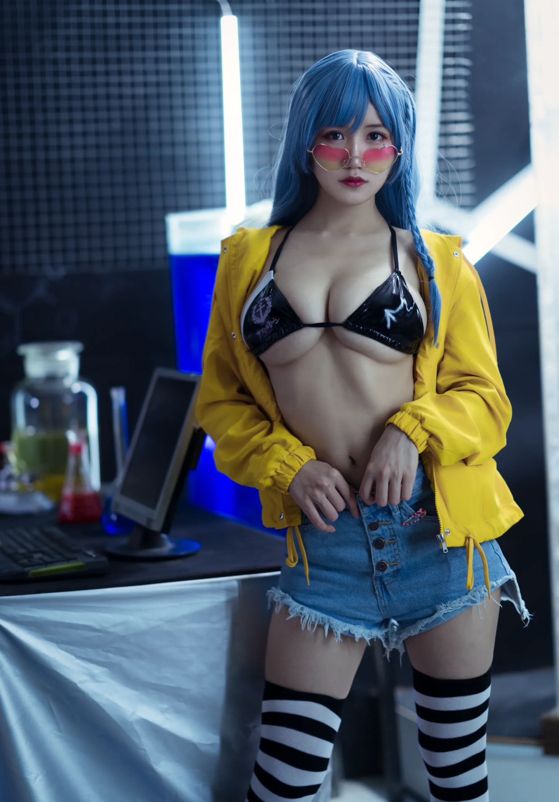 二次元博主_小仓千代w_No.009 6月舰长 主题写真 [40P]Xiuren秀人写真高清美女套图写真下载-看套图看套图