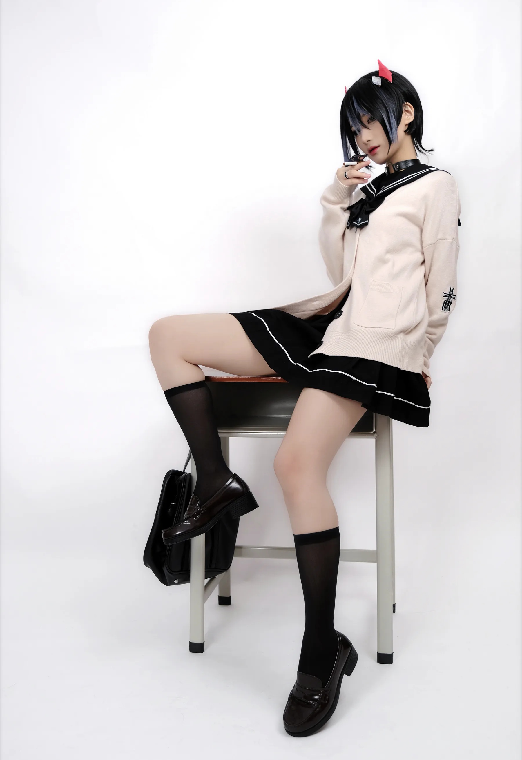 图片[5]Xiuren秀人写真高清美女套图写真下载-看套图颜值博主_幼愛Youmeko_No.010 &ndash; 胡滕JK 主题写真 [41P]Xiuren秀人写真高清美女套图写真下载-看套图Coser网络美女论坛Xiuren秀人写真高清美女套图写真下载-看套图免费套图Xiuren秀人写真高清美女套图写真下载-看套图看套图