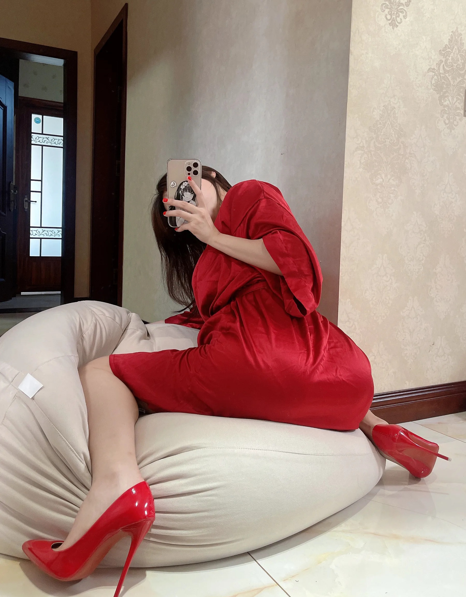 知名博主_奶宝妹纸_No.024 &ndash; 用行动来证明吧 主题写真 [15P]Xiuren秀人写真高清美女套图写真下载-看套图看套图