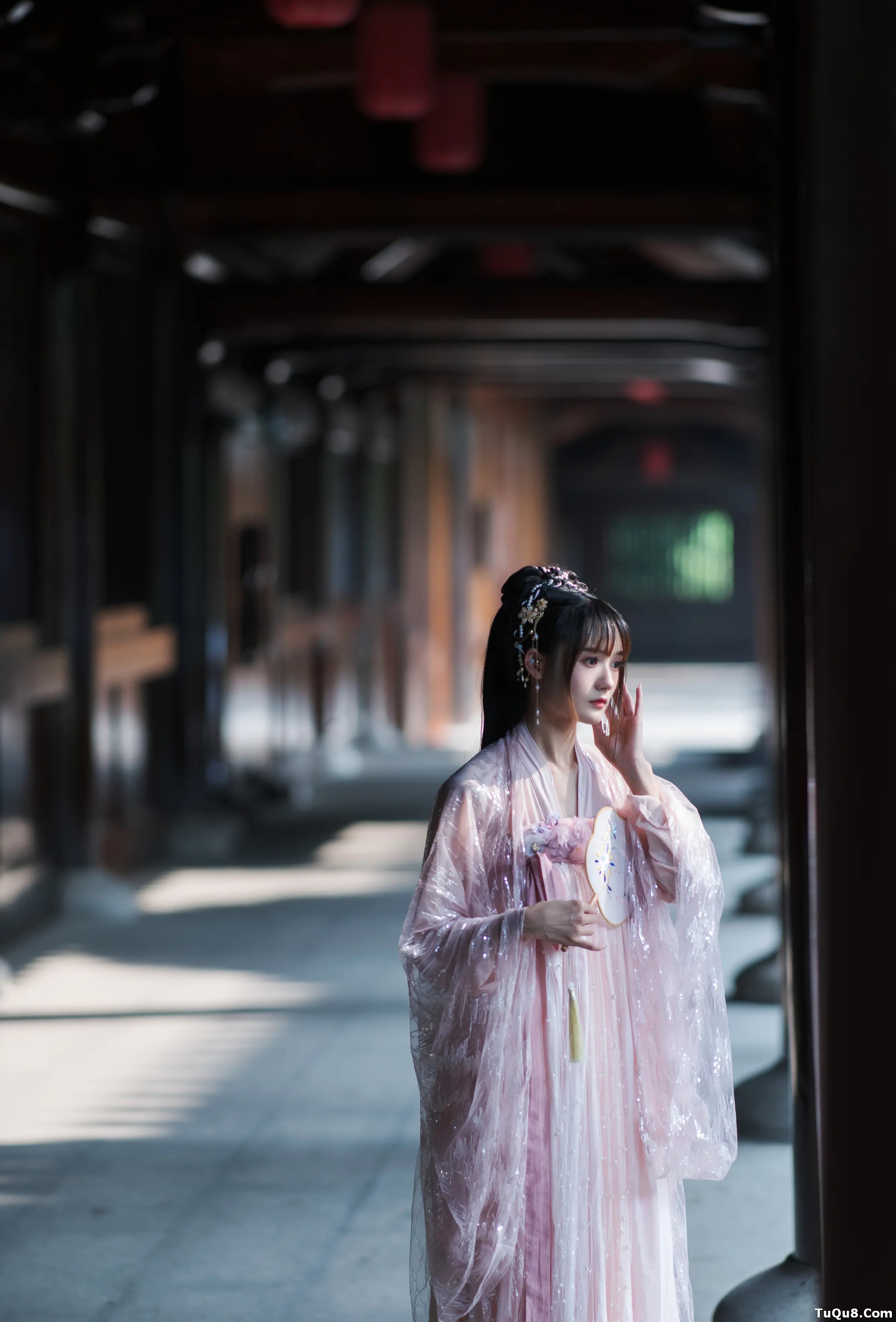 颜值博主_兔子Zzz不吃胡萝卜_No.042 &ndash; 佛缘 主题写真 [23P]Xiuren秀人写真高清美女套图写真下载-看套图看套图