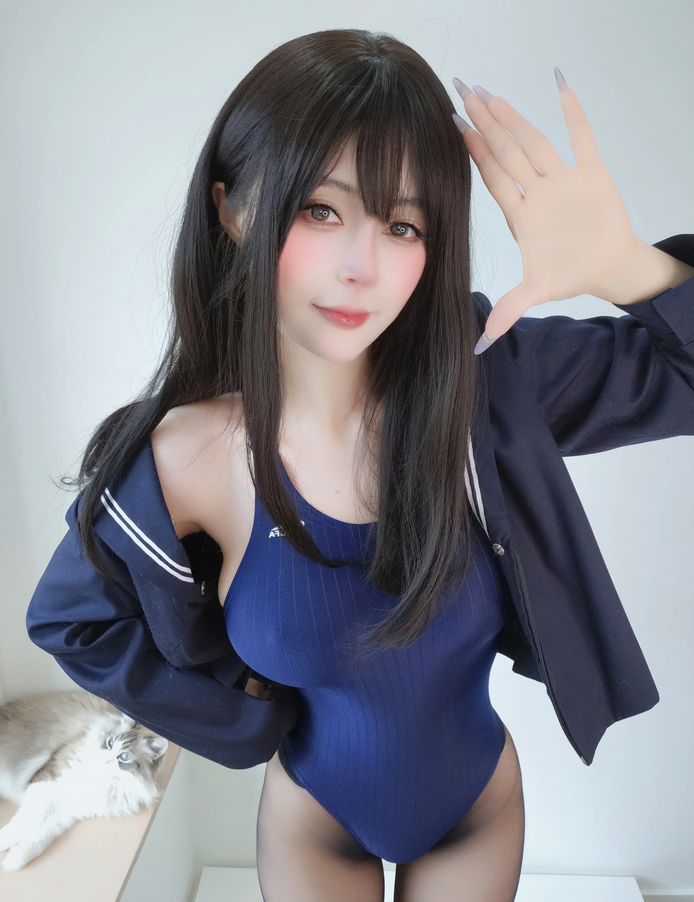 国产Coser美女_白银81_No.209 &ndash; 自摄Vol.99 黑丝死库水 [145P]-看套图