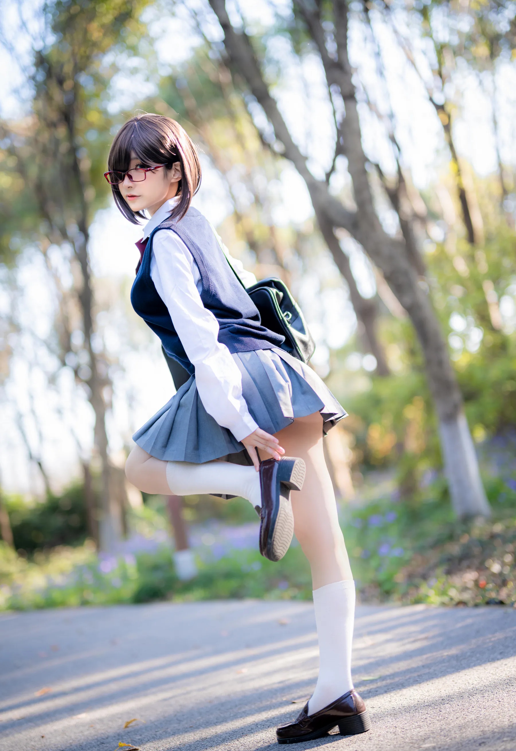 颜值博主_幼愛Youmeko_No.013 &ndash; 天乃莉莉纱 主题写真 [27P]Xiuren秀人写真高清美女套图写真下载-看套图看套图