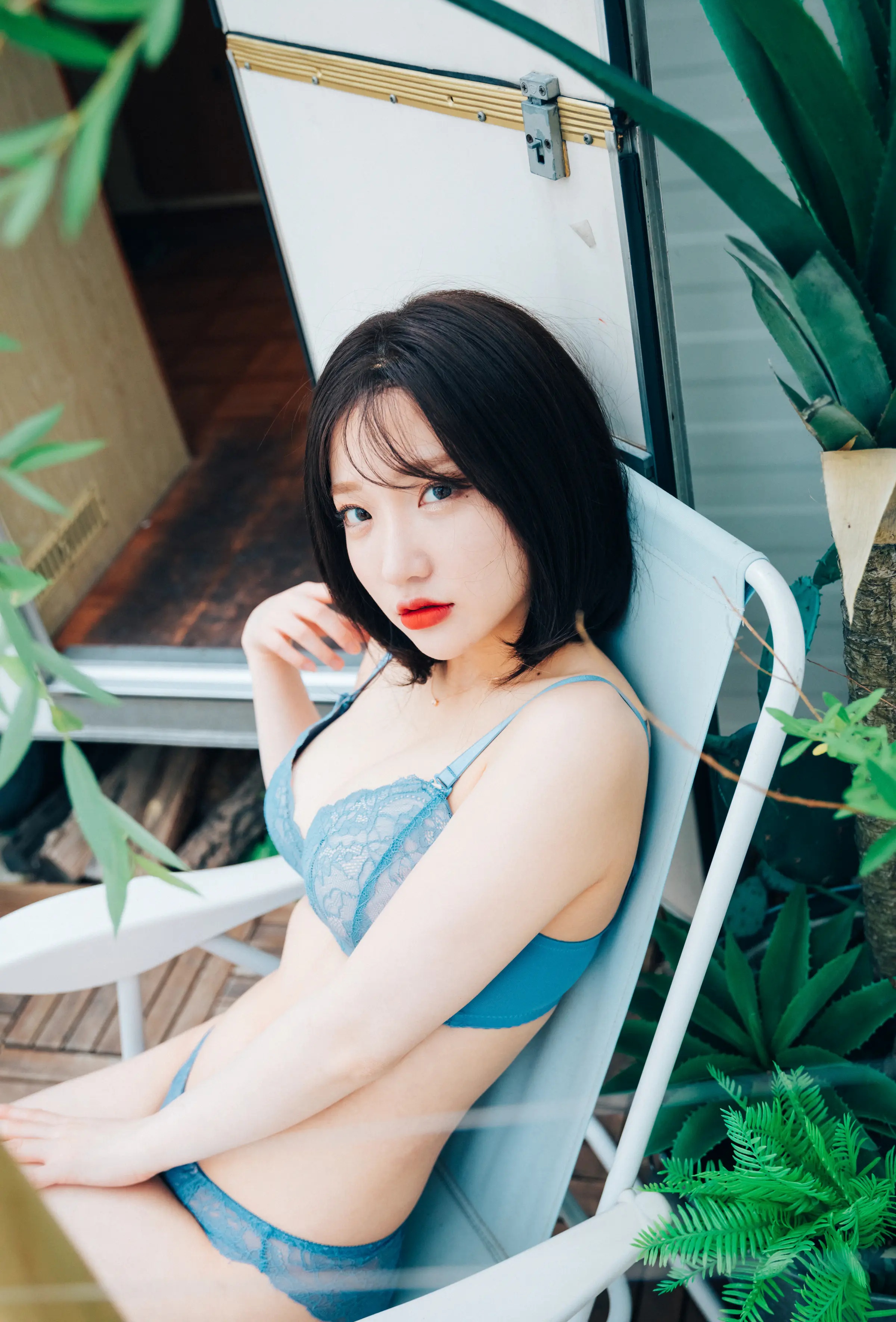 韩国写真机构_Loozy_No.005 &ndash; Summer Caravan - Son Ye-Eun [66P]Xiuren秀人写真高清美女套图写真下载-看套图看套图