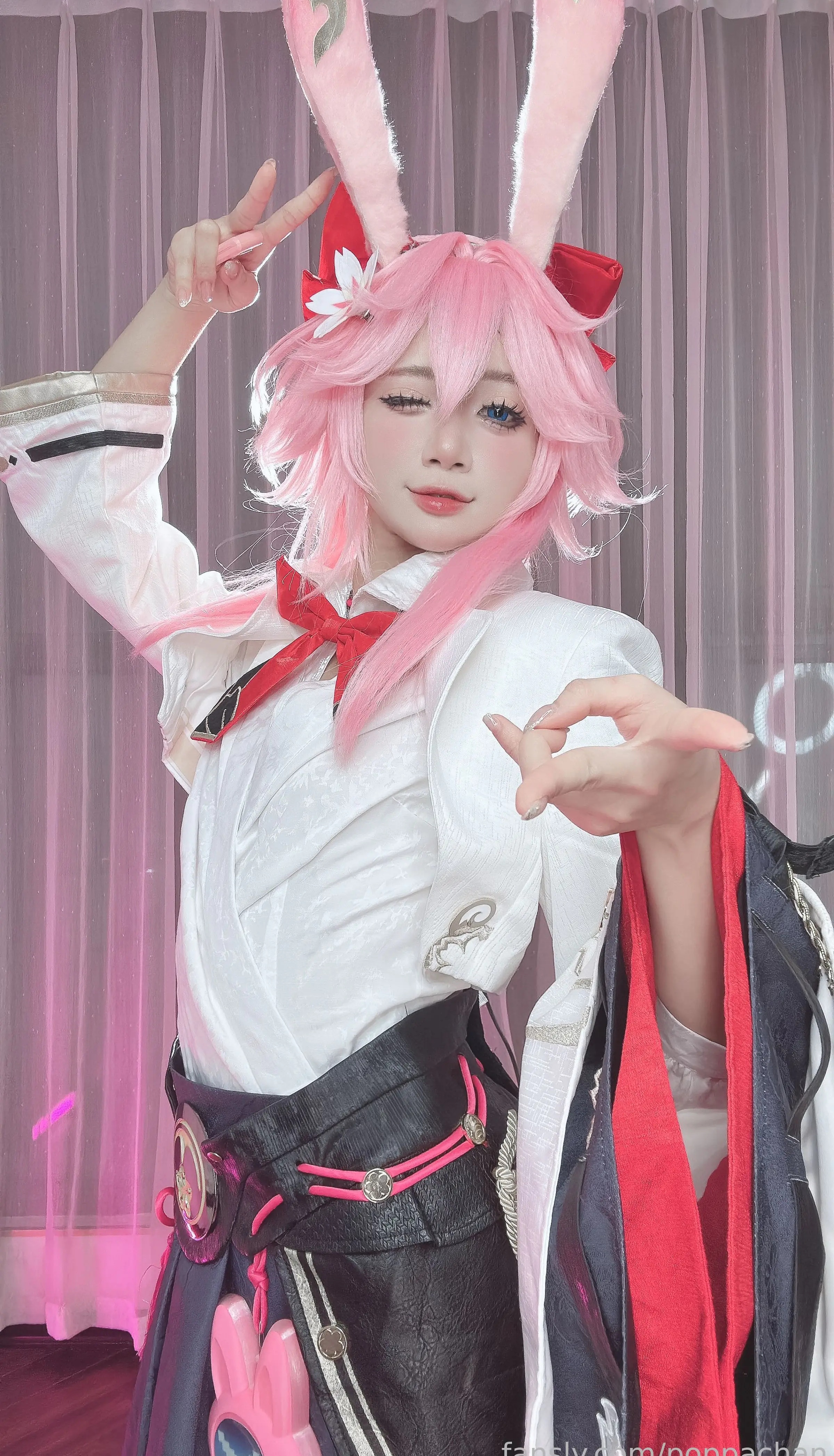 越南Coser美女_PoppaChan_No.129 &ndash; Evanescia [51P]Xiuren秀人写真高清美女套图写真下载-看套图看套图