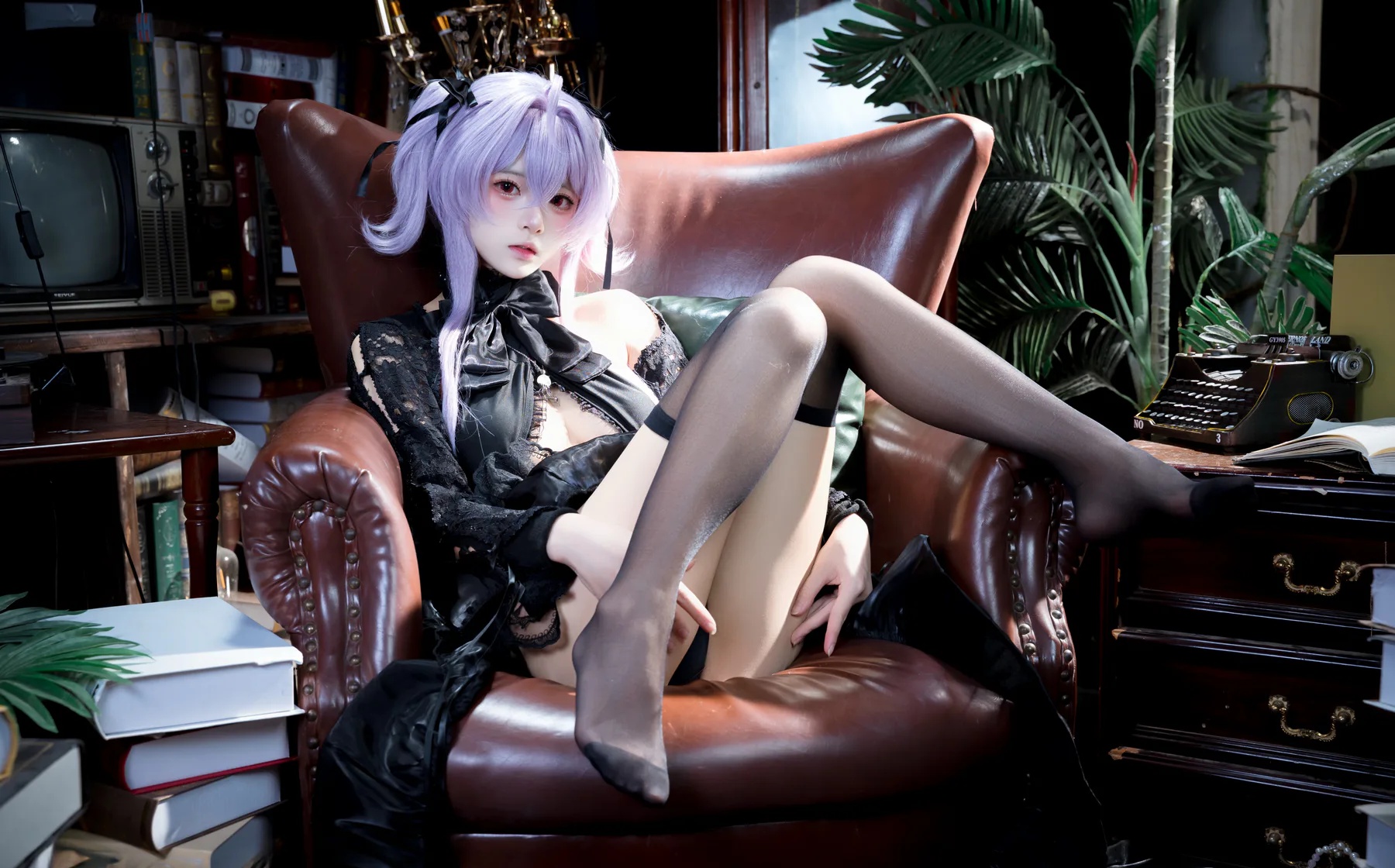 人气Coser美女_九柒喵_No.048 水母 主题写真 [26P]Xiuren秀人写真高清美女套图写真下载-看套图看套图